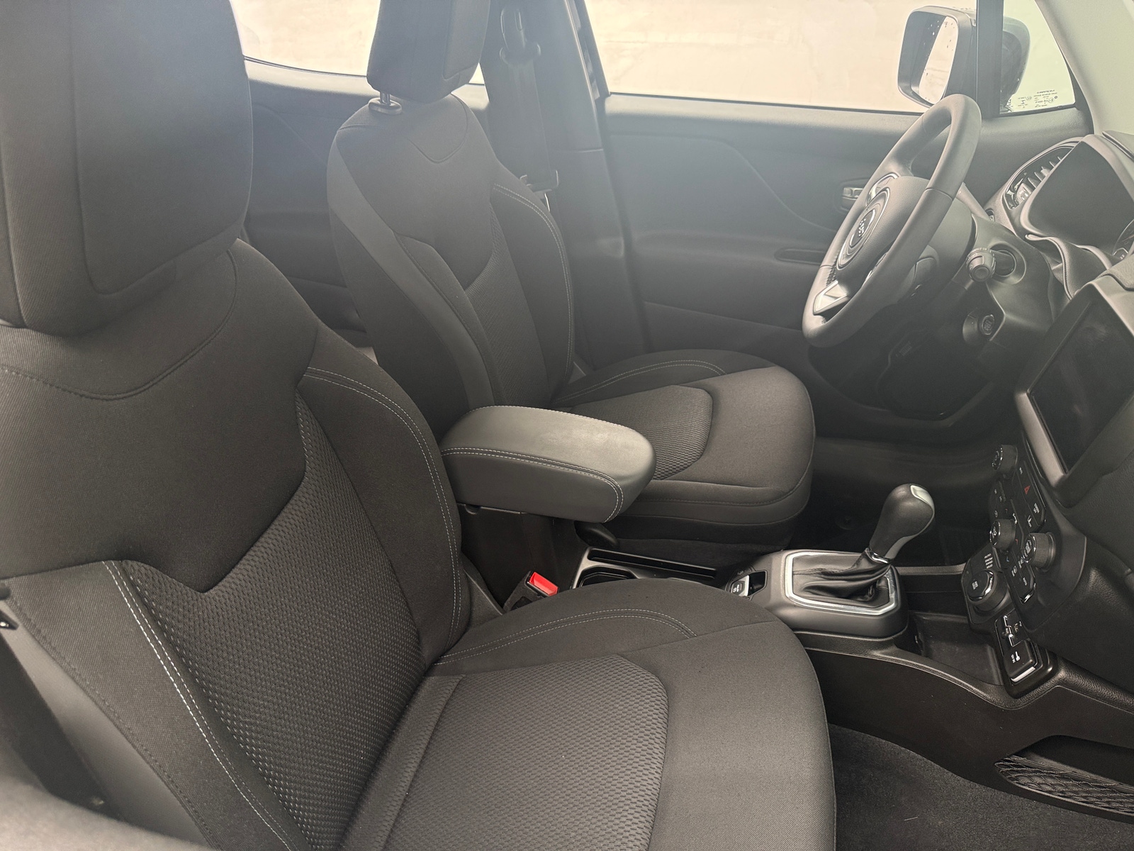 Thumbnail: 2023 Jeep Renegade - 2