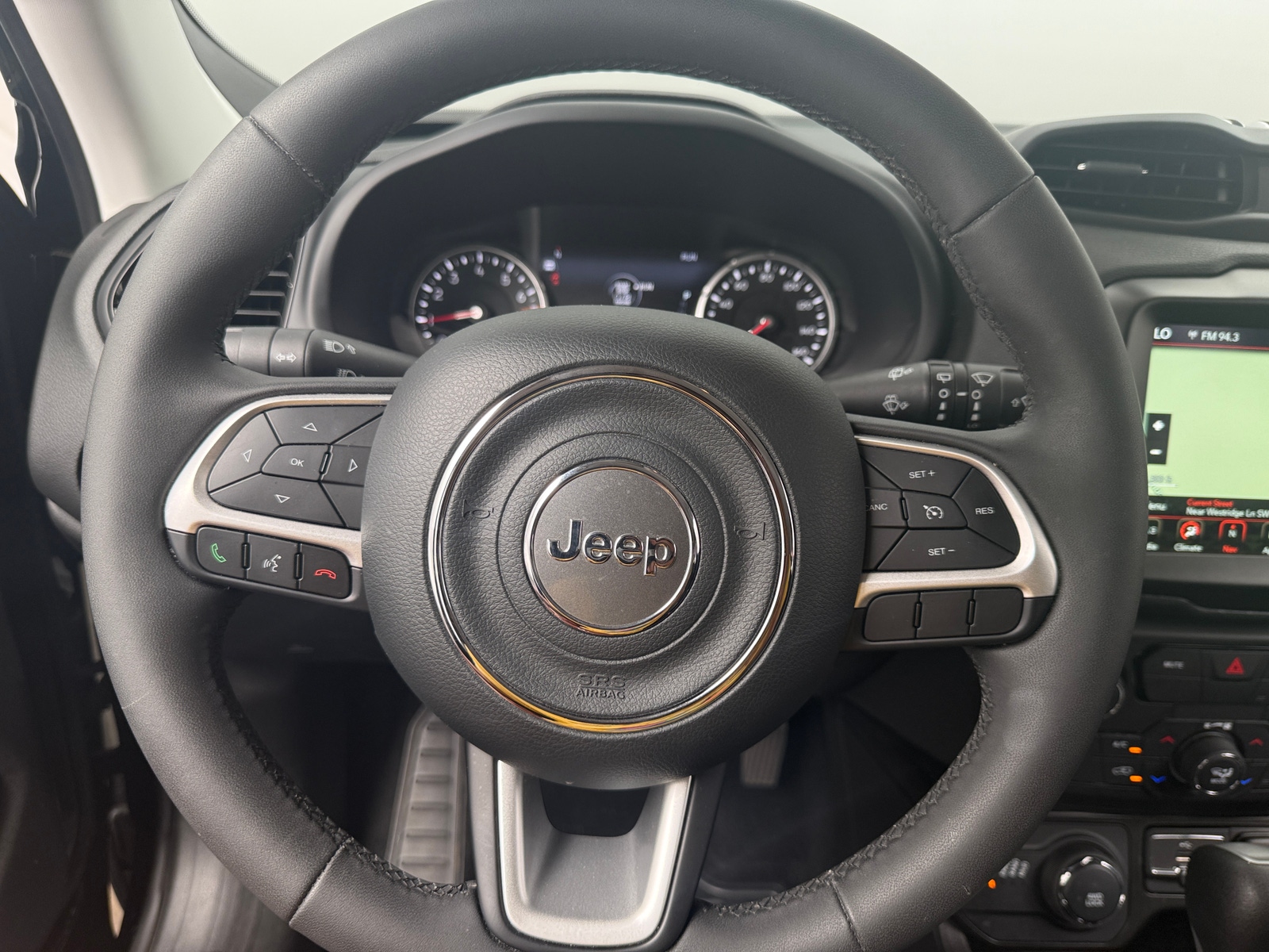 Thumbnail: 2023 Jeep Renegade - 5