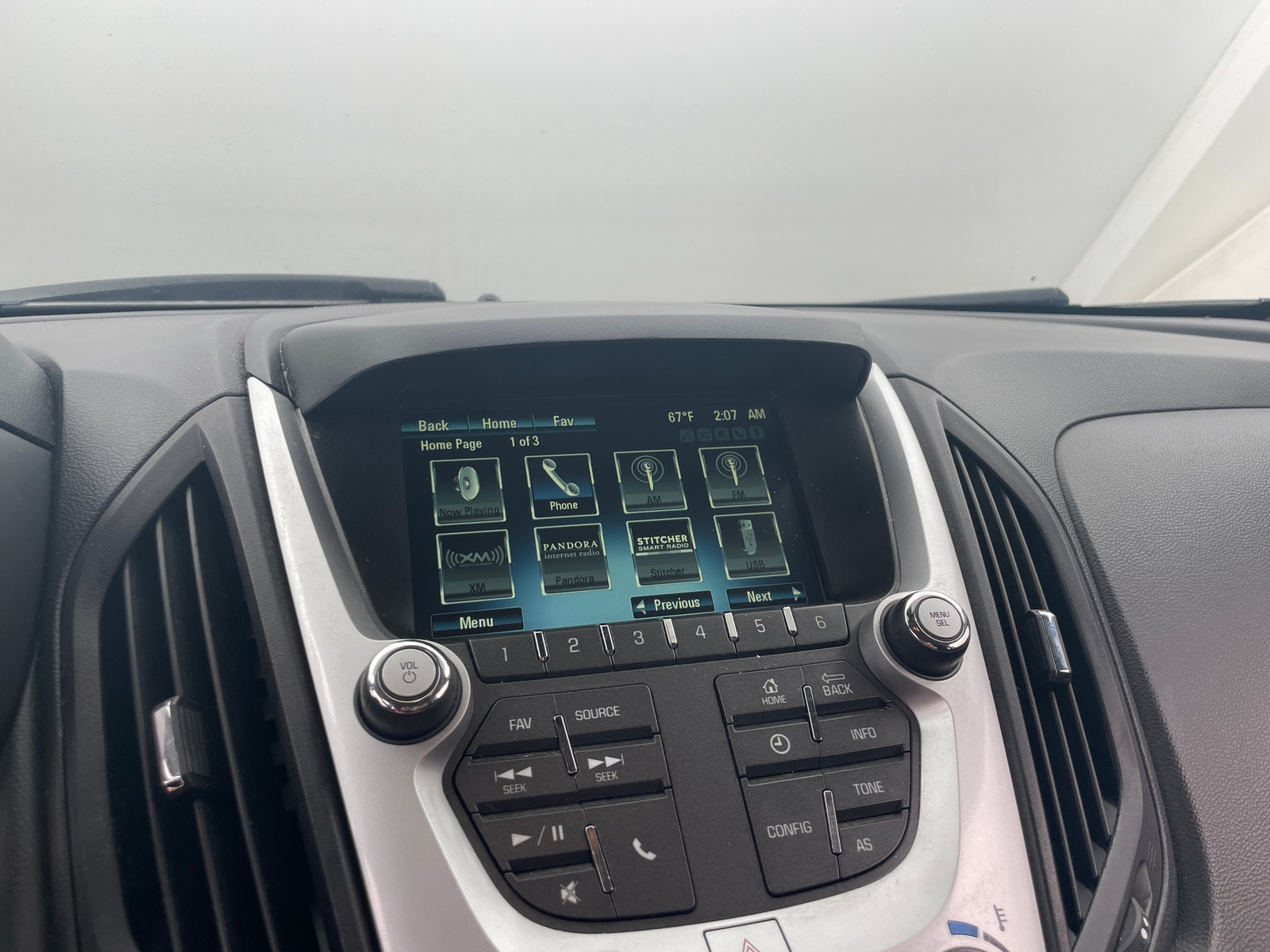 Thumbnail: 2017 Chevrolet Equinox - 4