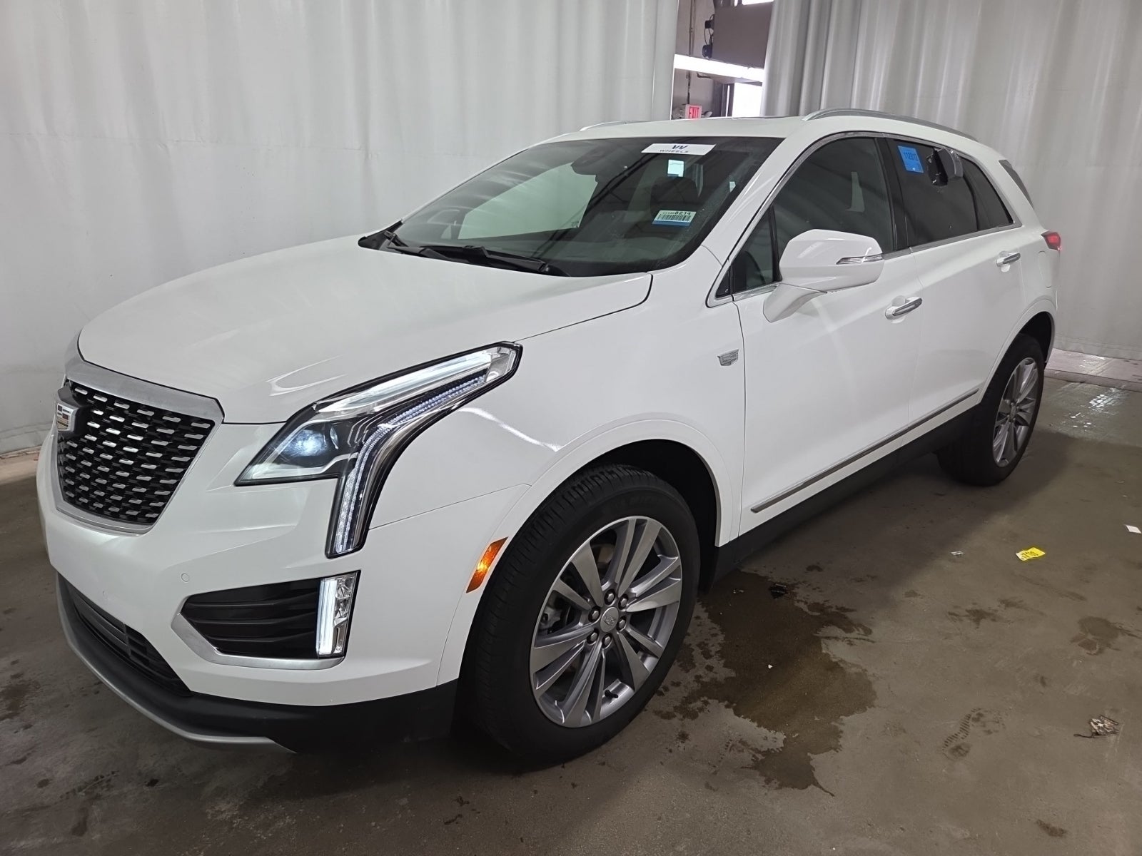 2024 Cadillac XT5 FWD Premium Luxury