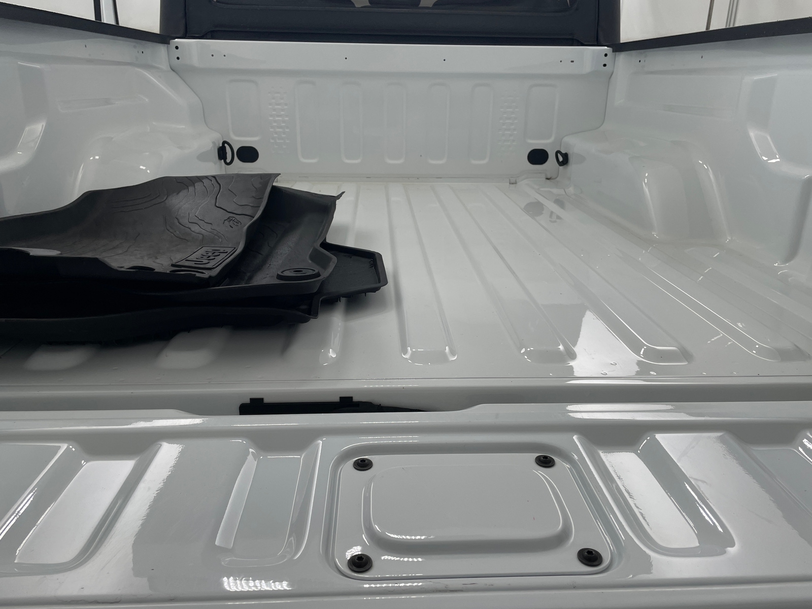 Thumbnail: 2022 Jeep Gladiator - 7
