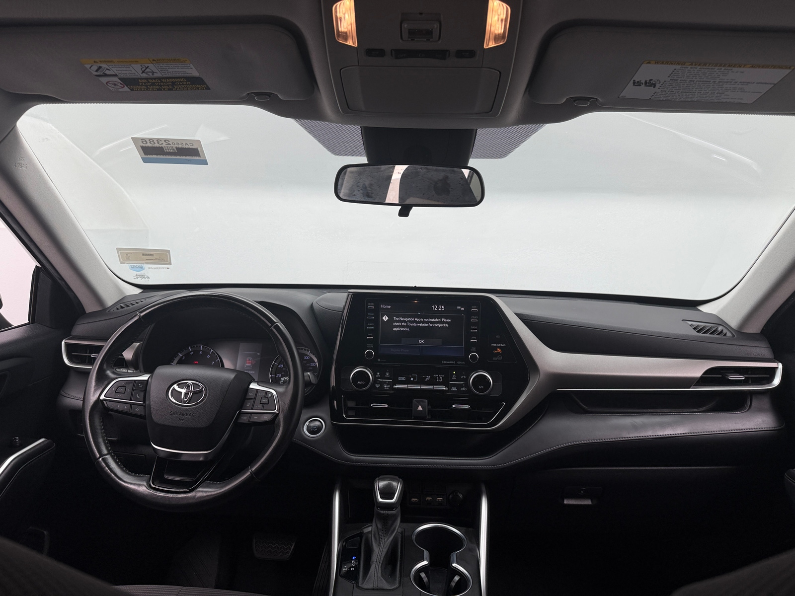 Thumbnail: 2020 Toyota Highlander - 3