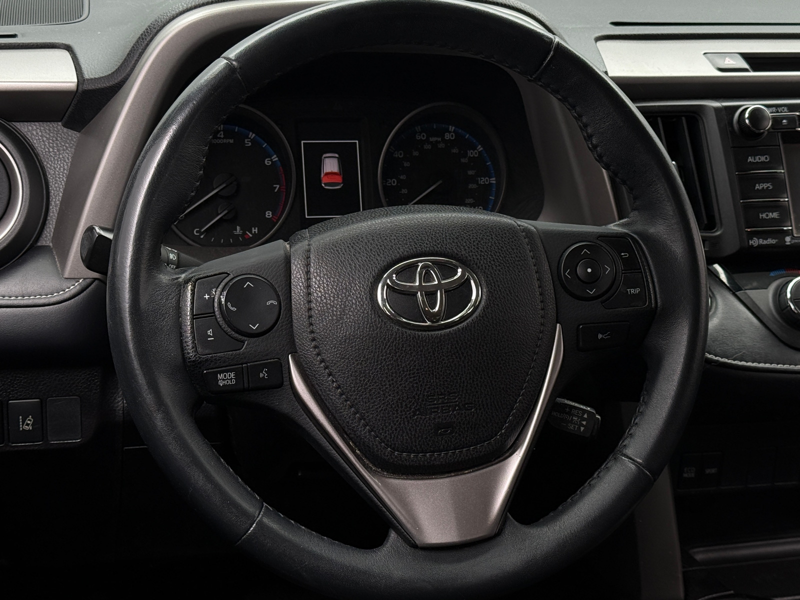 Thumbnail: 2018 Toyota RAV4 - 5