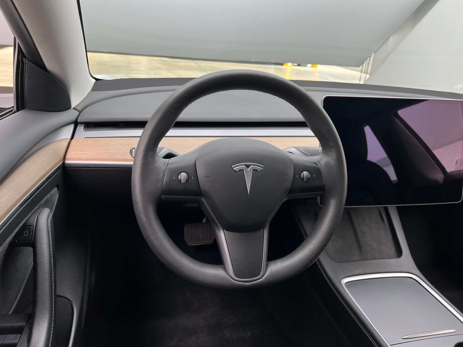 Thumbnail: 2021 Tesla Model 3 - 4