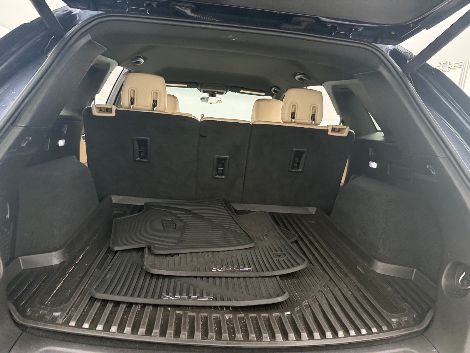 Thumbnail: 2018 Cadillac XT5 - 6