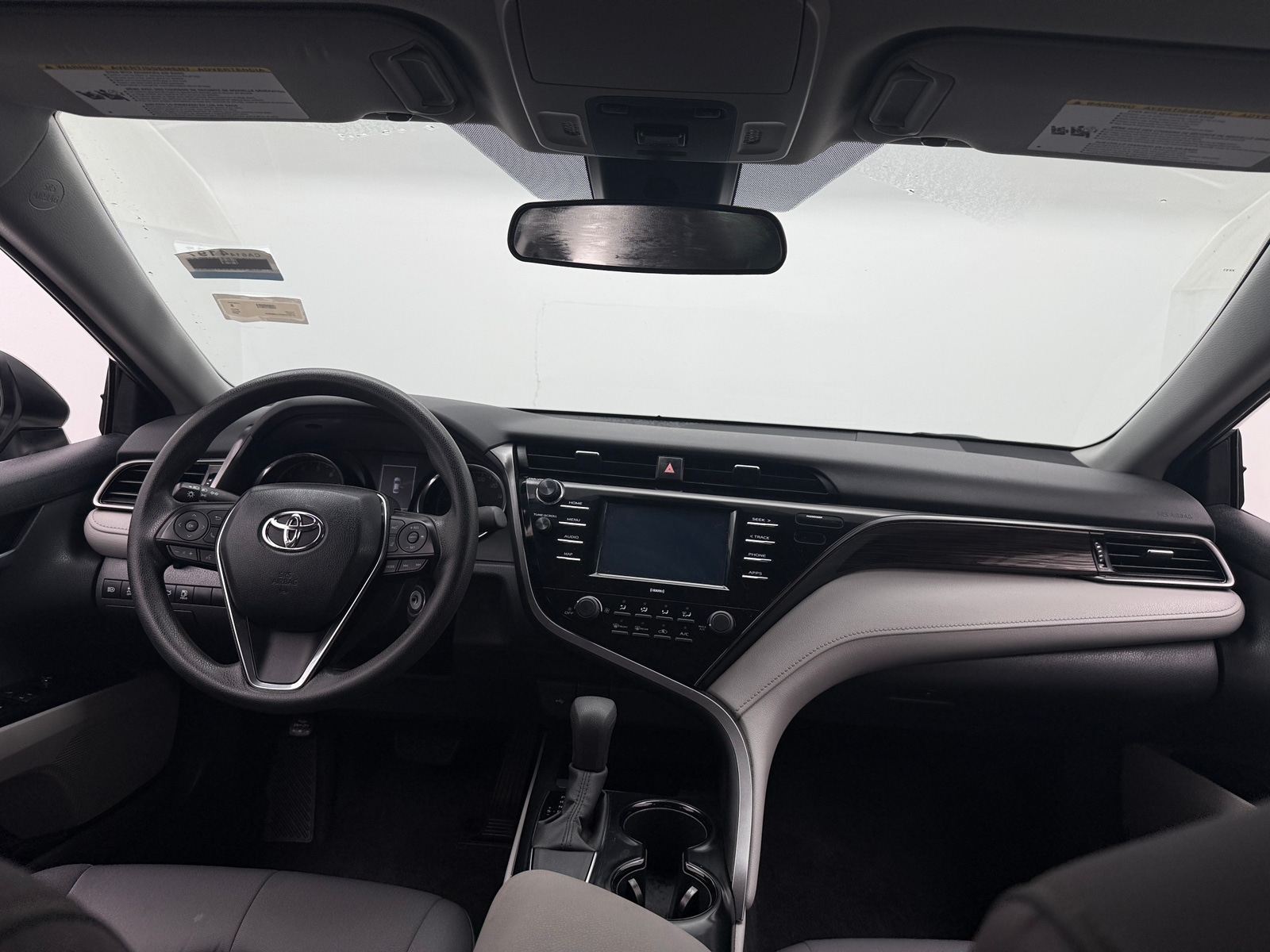 Thumbnail: 2020 Toyota Camry - 3