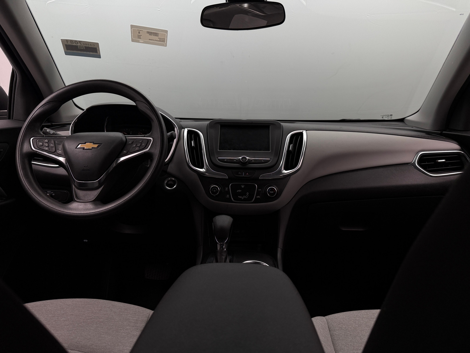 Thumbnail: 2023 Chevrolet Equinox - 3