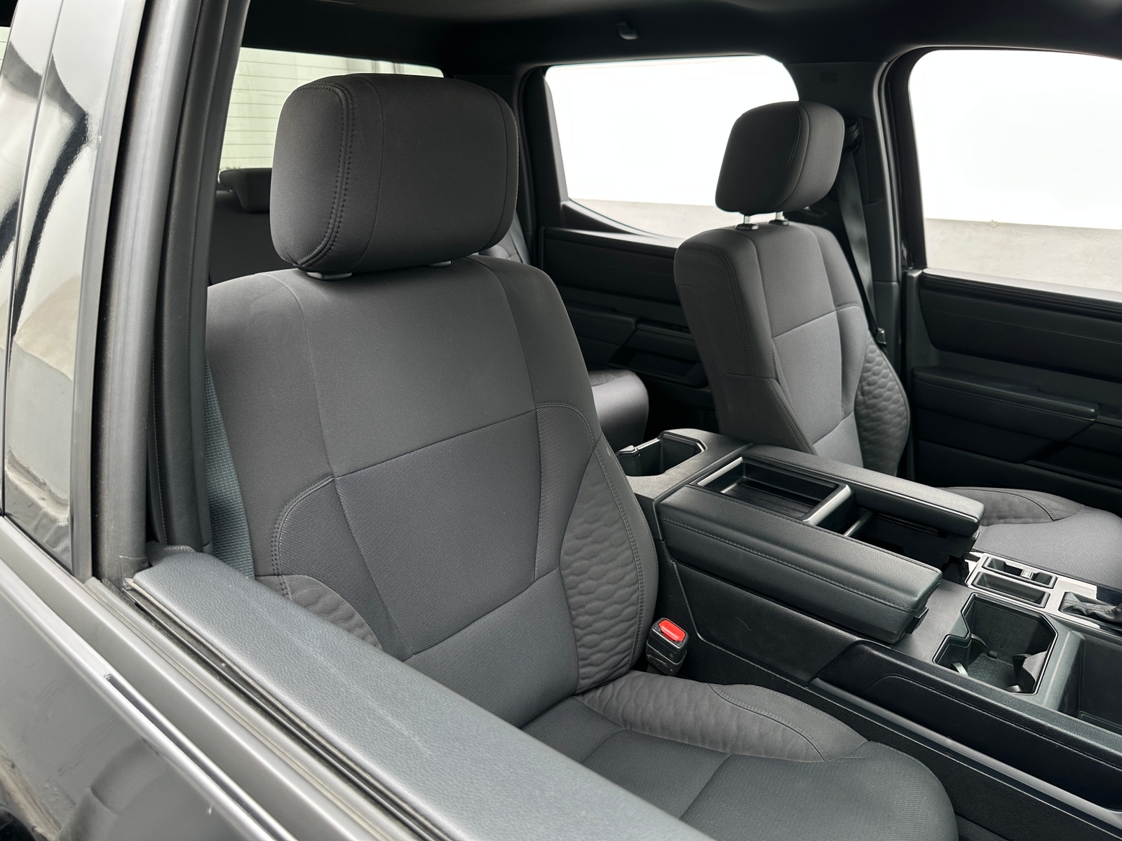 Thumbnail: 2025 Toyota Tundra - 2
