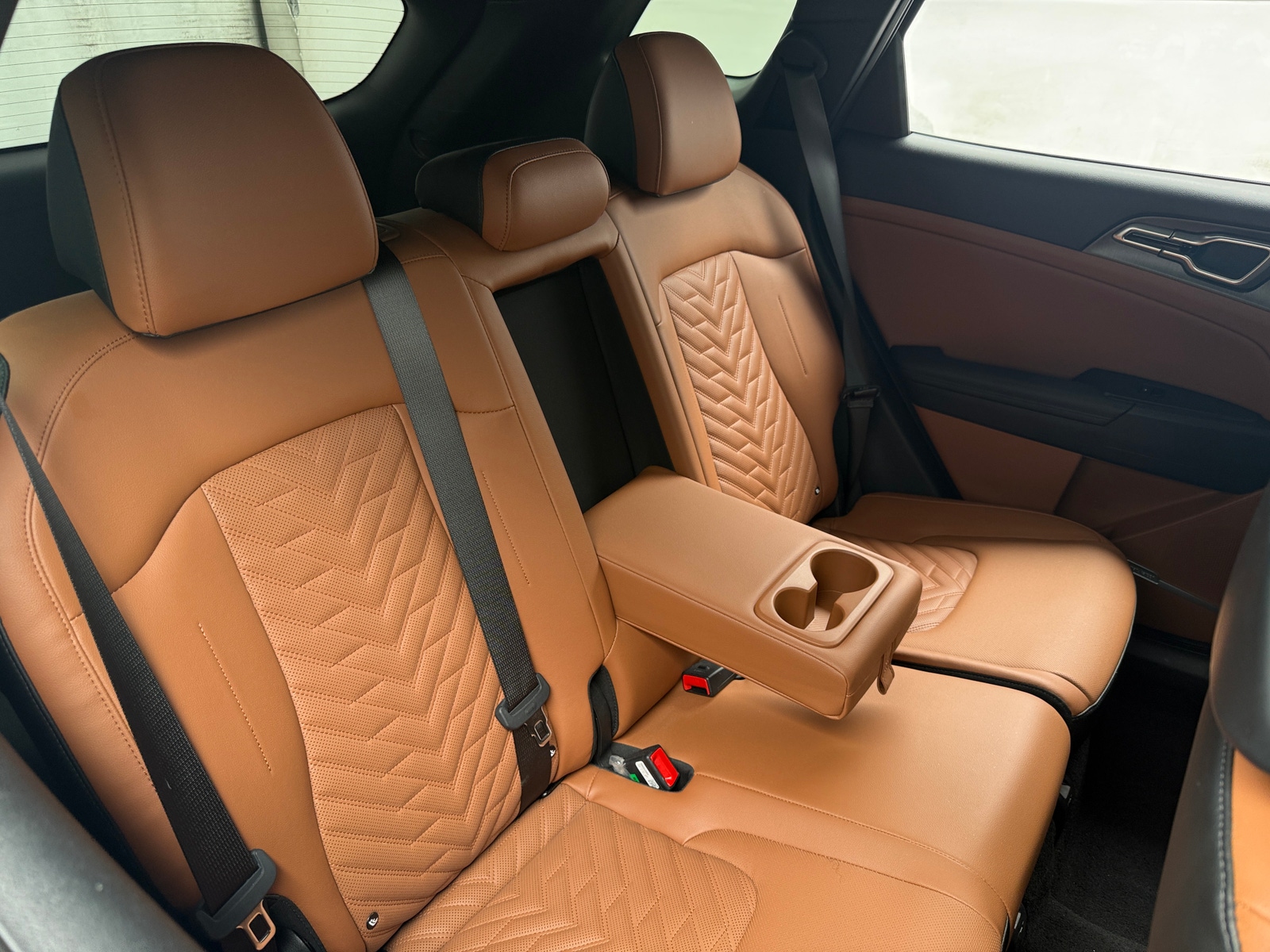 Thumbnail: 2026 Kia Sportage - 5