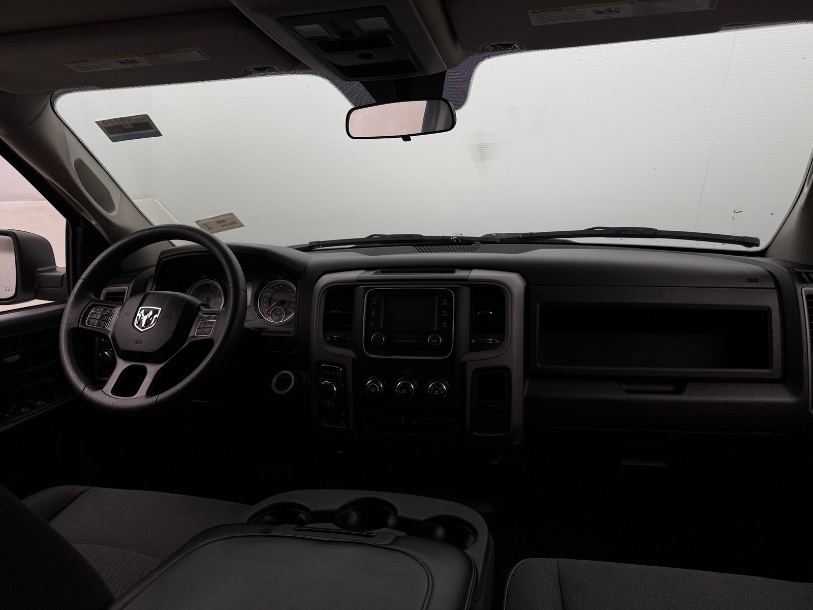 Thumbnail: 2021 RAM 1500 Classic - 3