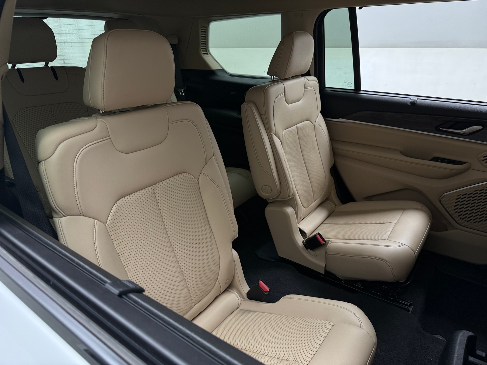 Thumbnail: 2021 Jeep Grand Cherokee L - 5