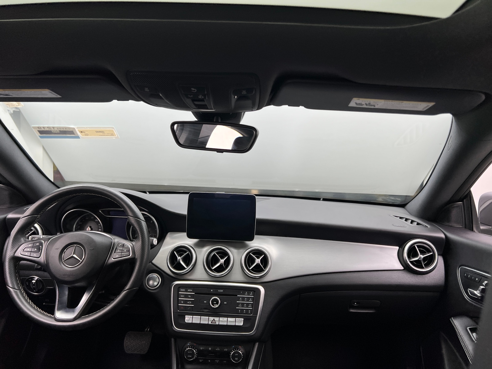Thumbnail: 2018 Mercedes-Benz CLA - 2