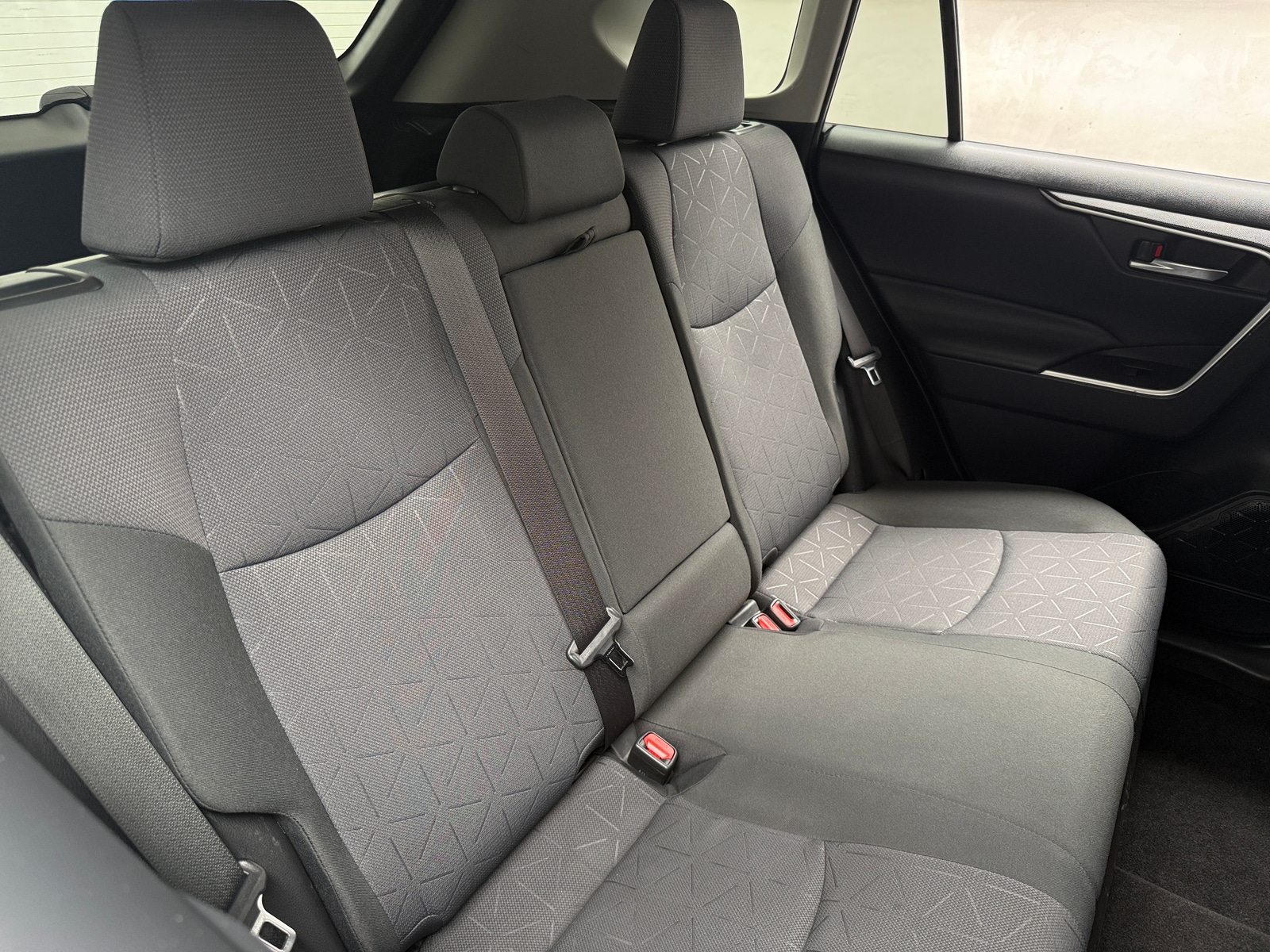 Thumbnail: 2019 Toyota RAV4 - 6