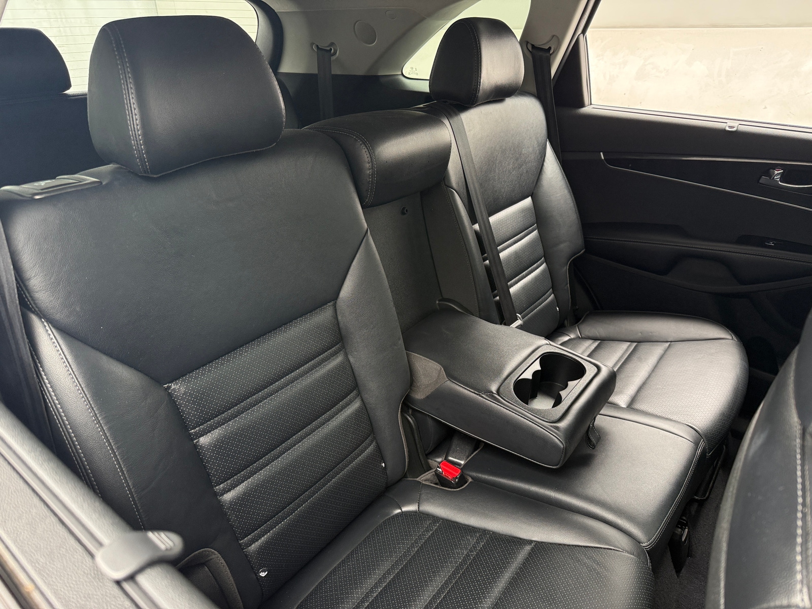 Thumbnail: 2019 Kia Sorento - 5