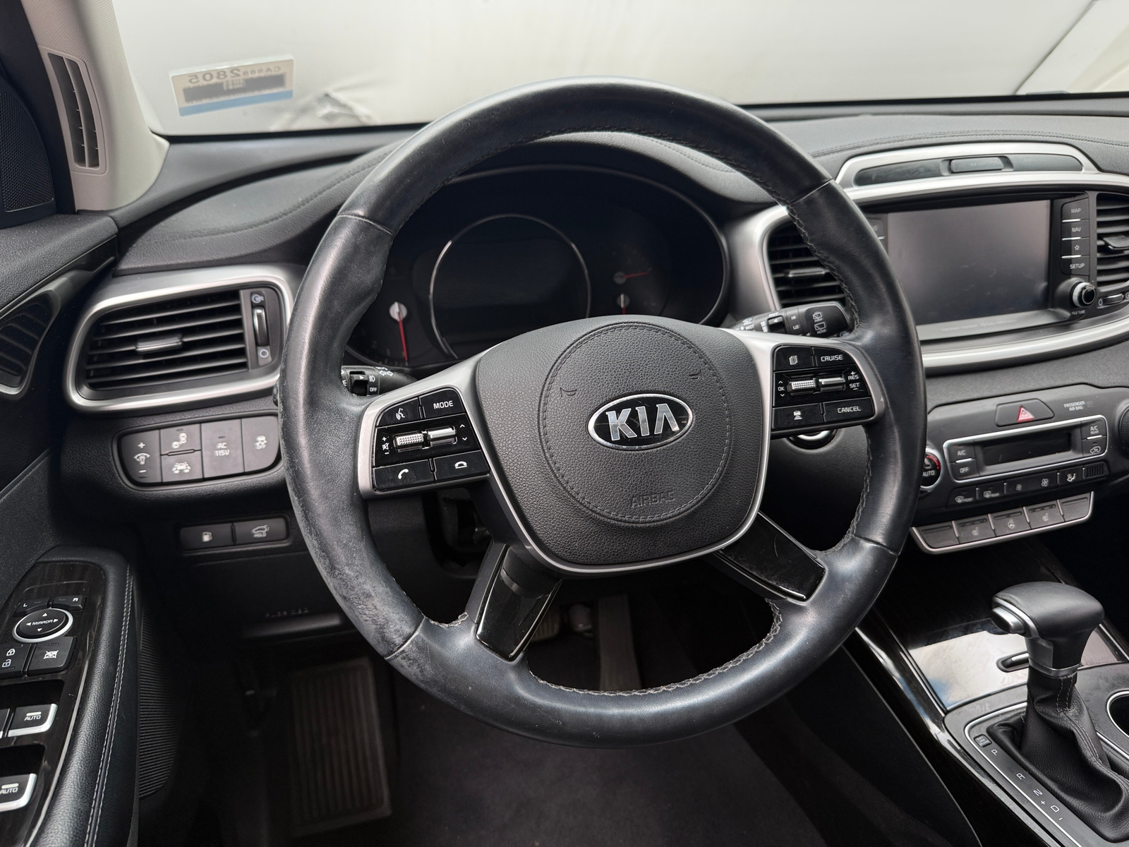 Thumbnail: 2019 Kia Sorento - 4