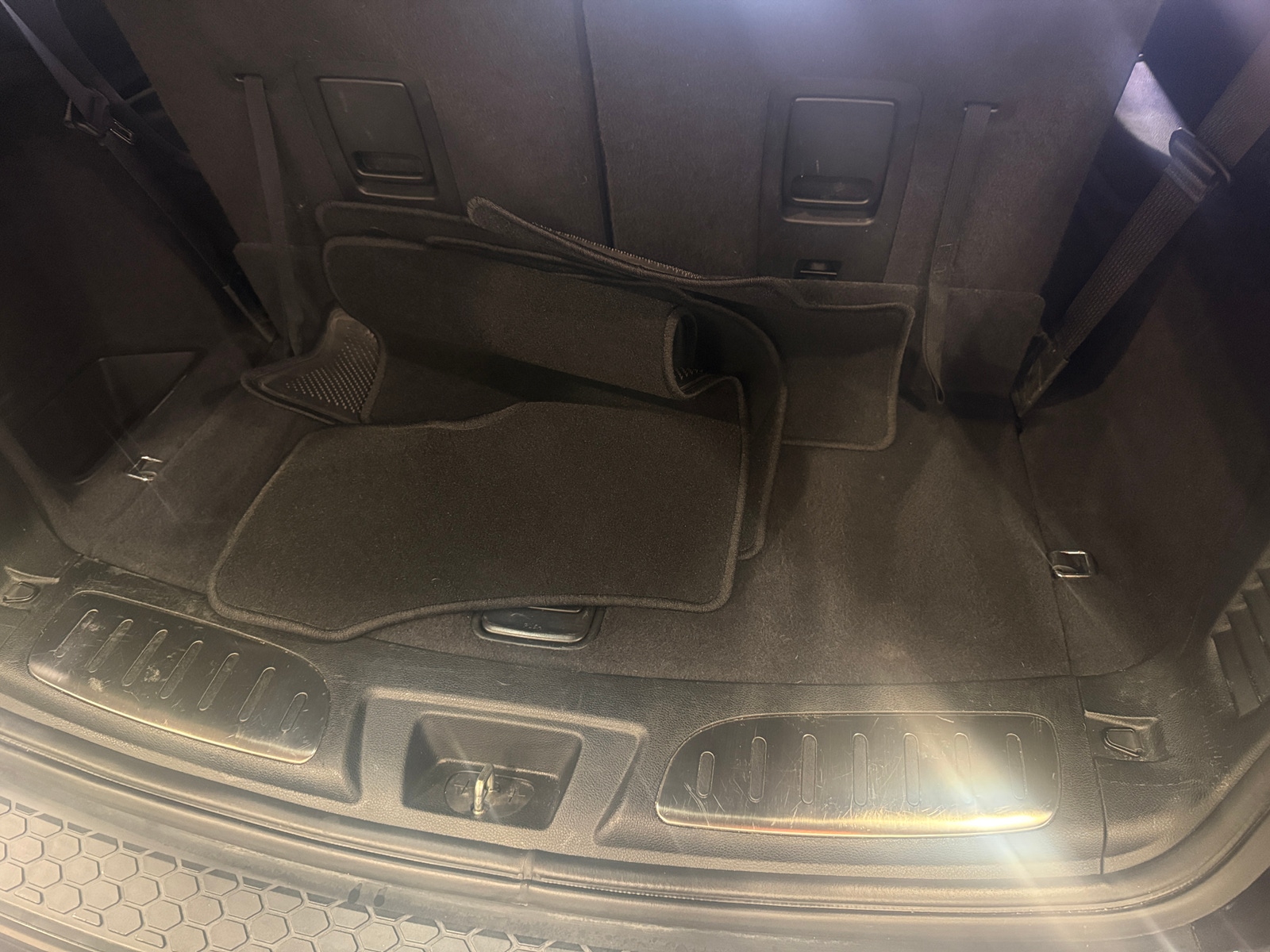 Thumbnail: 2020 Dodge Durango - 6