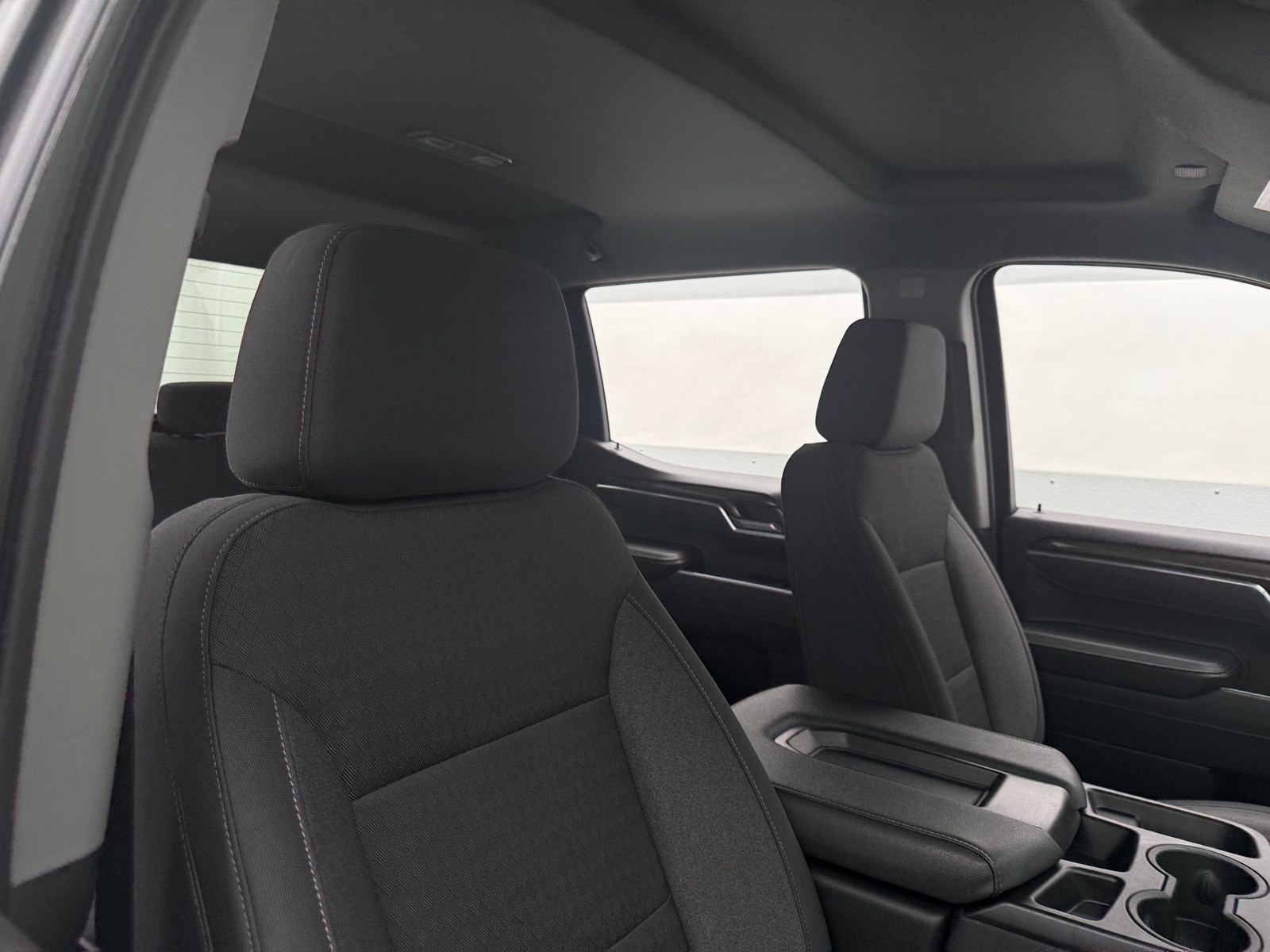 Thumbnail: 2026 Chevrolet Silverado 1500 - 2