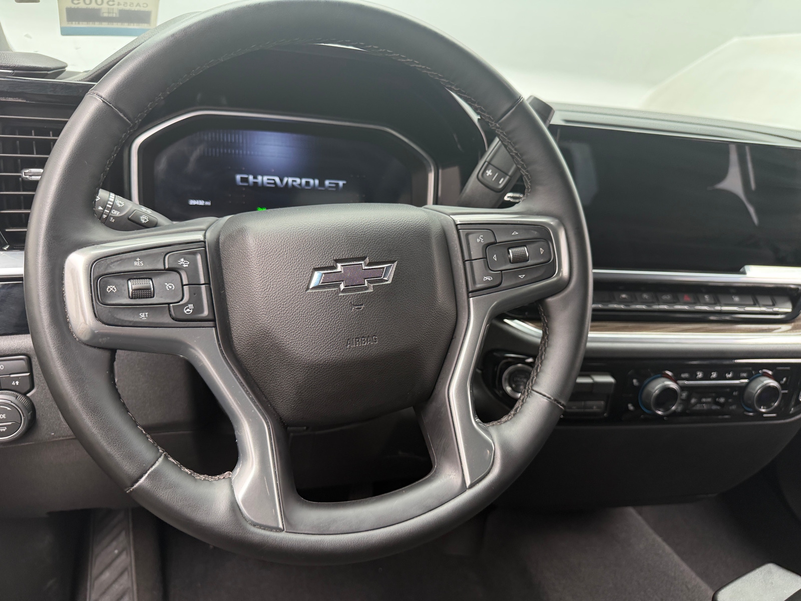 Thumbnail: 2026 Chevrolet Silverado 1500 - 5