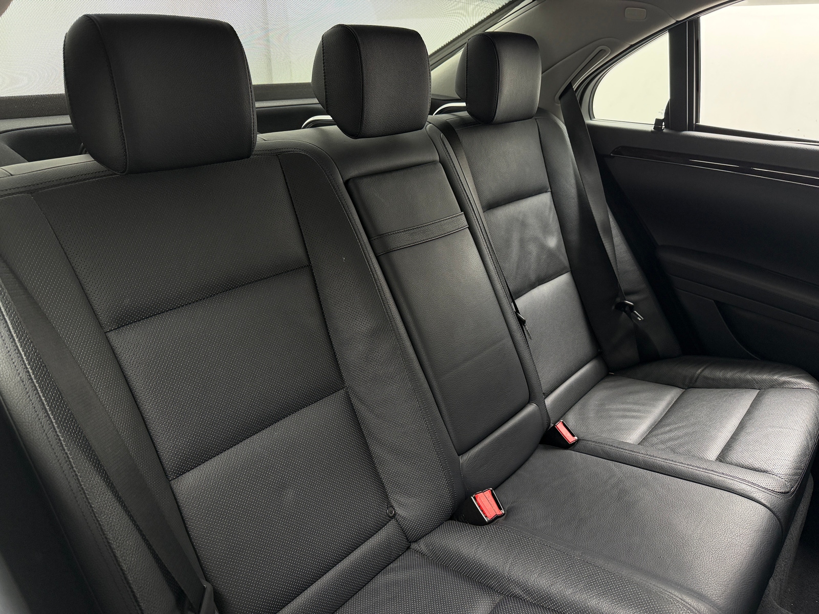 Thumbnail: 2012 Mercedes-Benz S-Class - 5