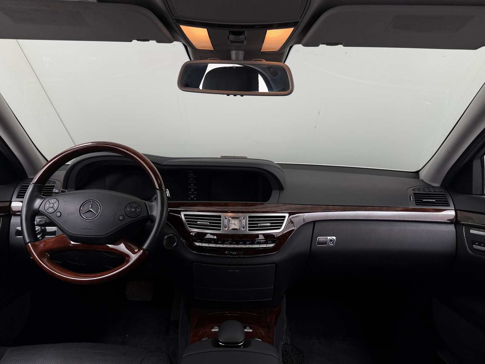 Thumbnail: 2012 Mercedes-Benz S-Class - 2