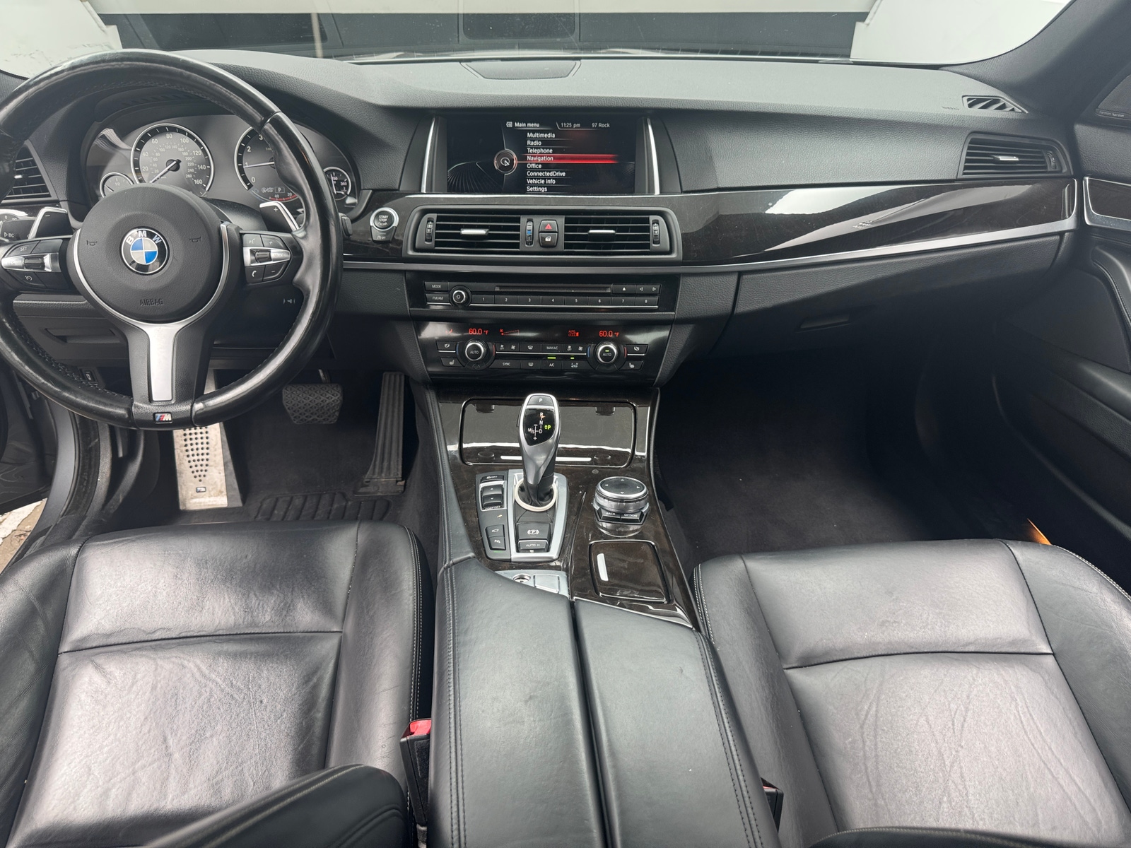 Thumbnail: 2016 BMW 5 Series - 2