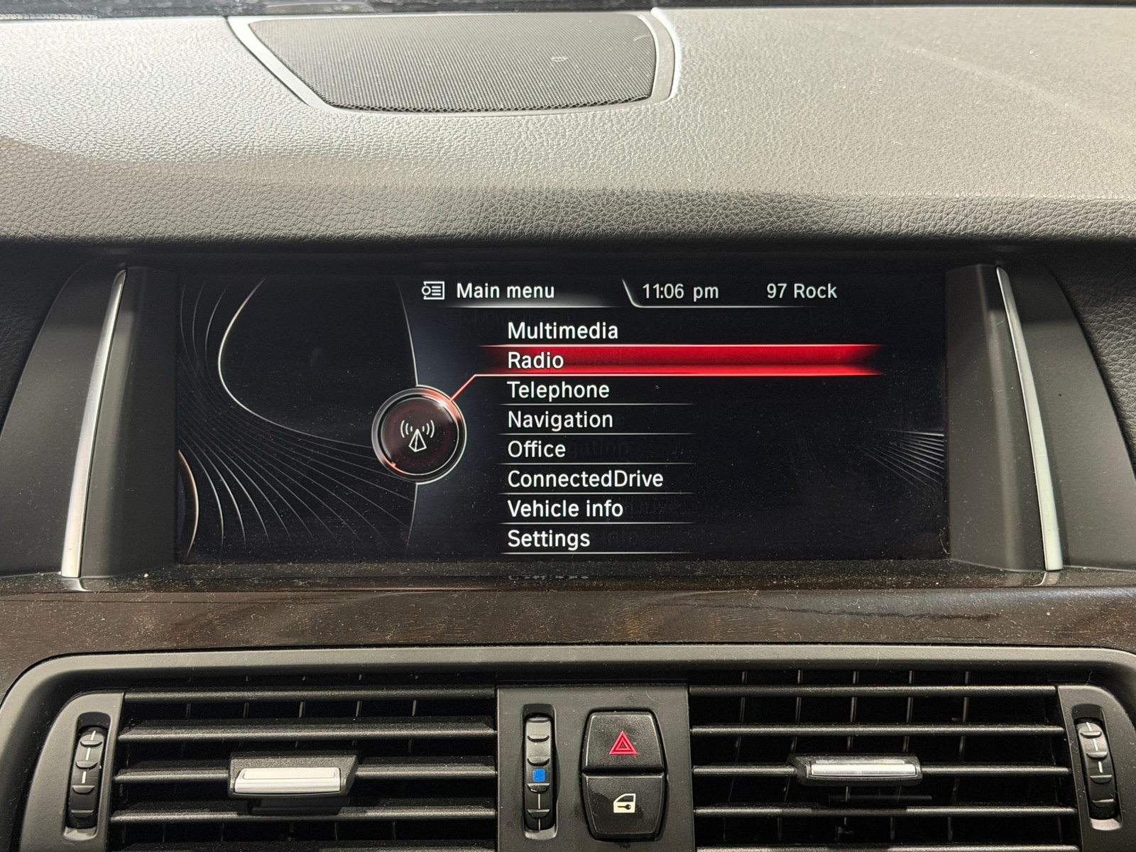 Thumbnail: 2016 BMW 5 Series - 3