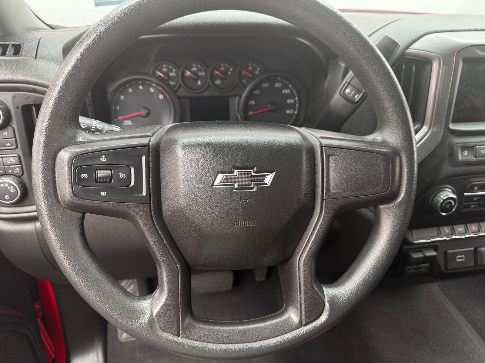 Thumbnail: 2019 Chevrolet Silverado 1500 - 5