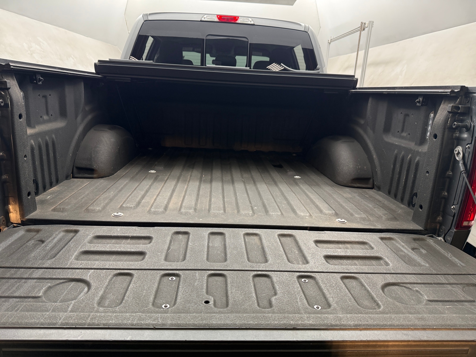 Thumbnail: 2020 Ford Econoline - 7