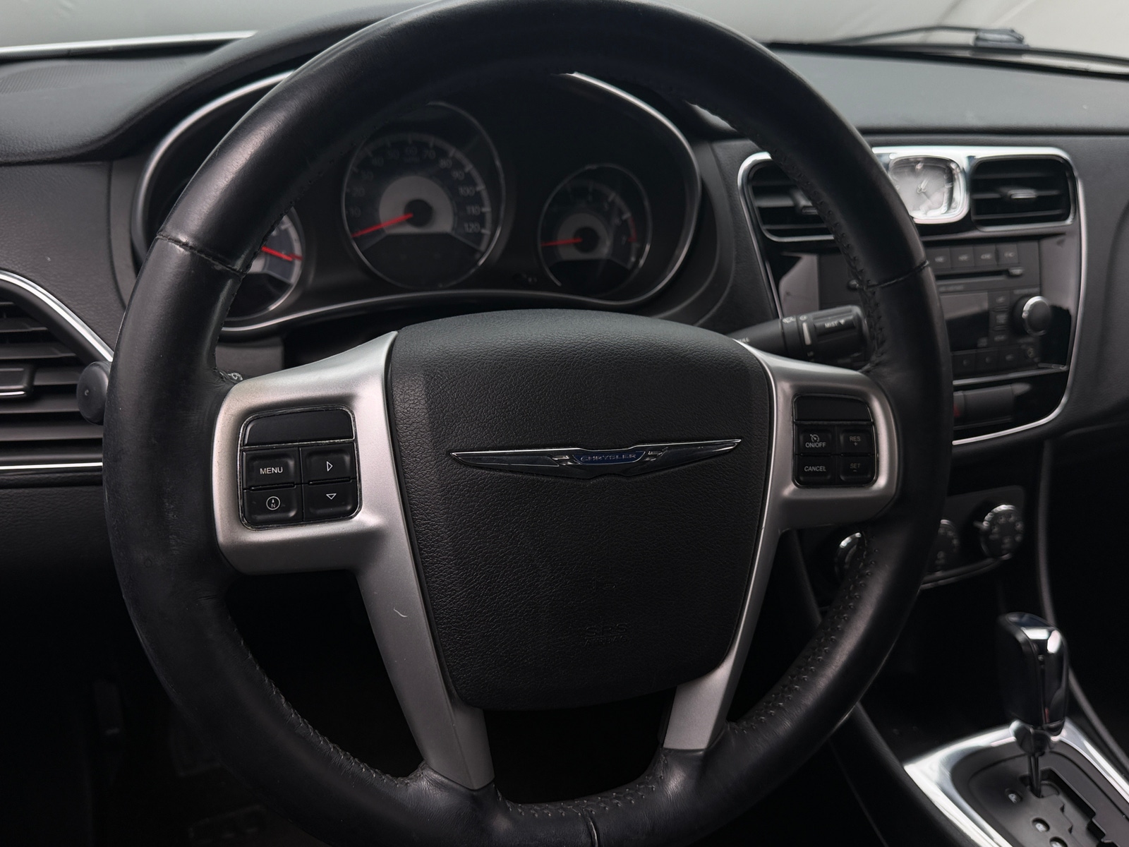 Thumbnail: 2012 Chrysler 200 - 4