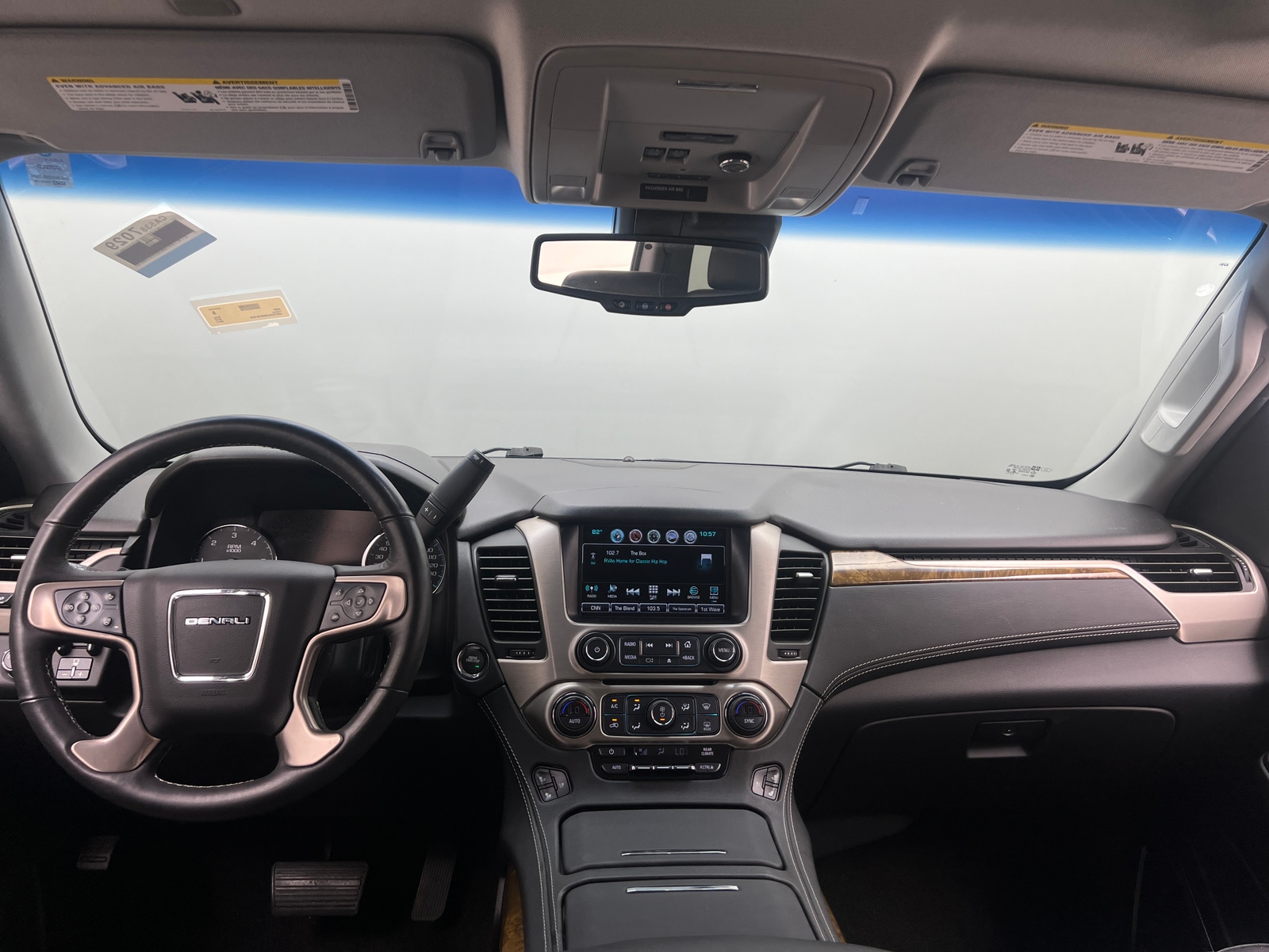 Thumbnail: 2017 GMC Yukon - 2