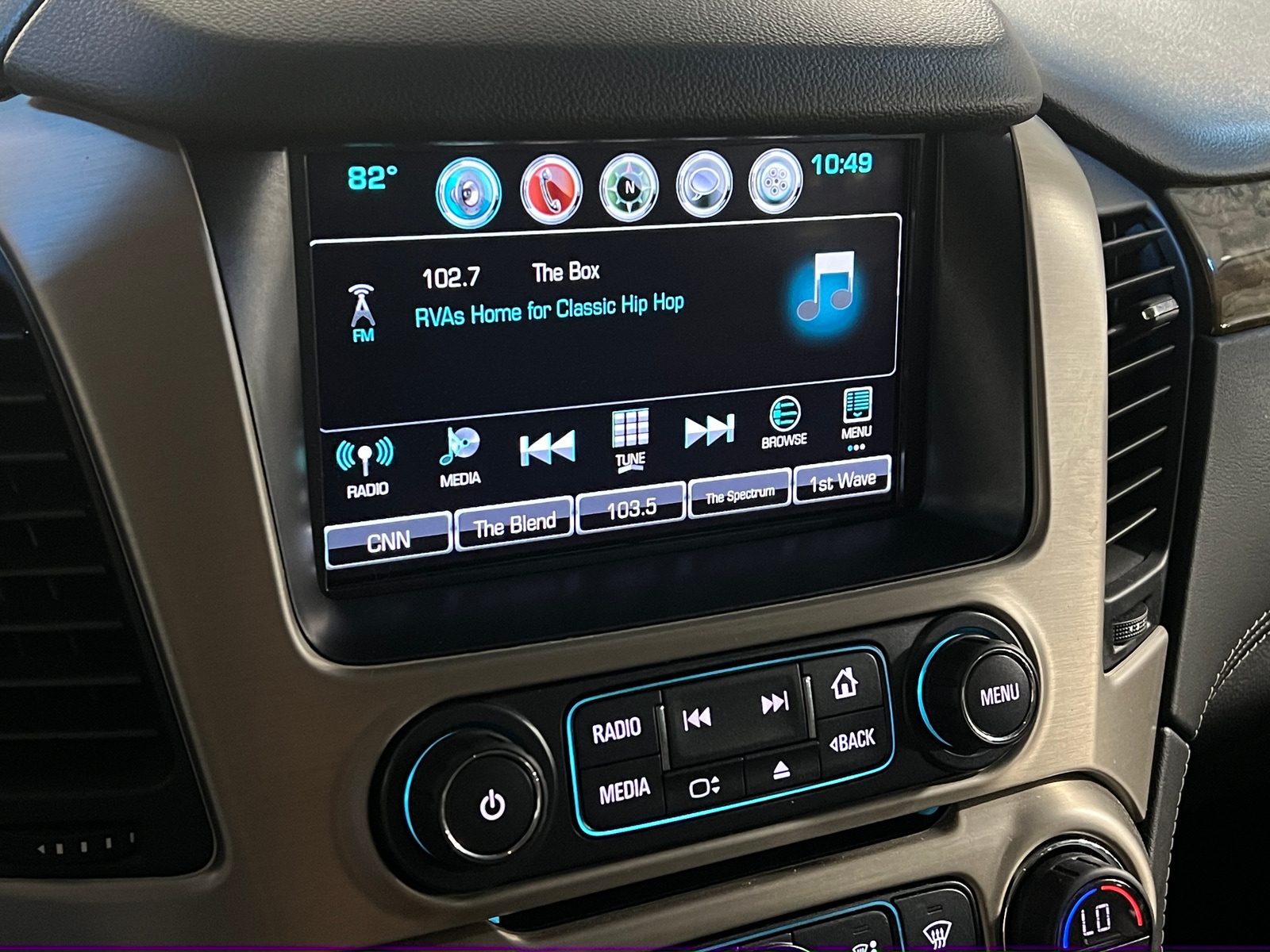 Thumbnail: 2017 GMC Yukon - 3
