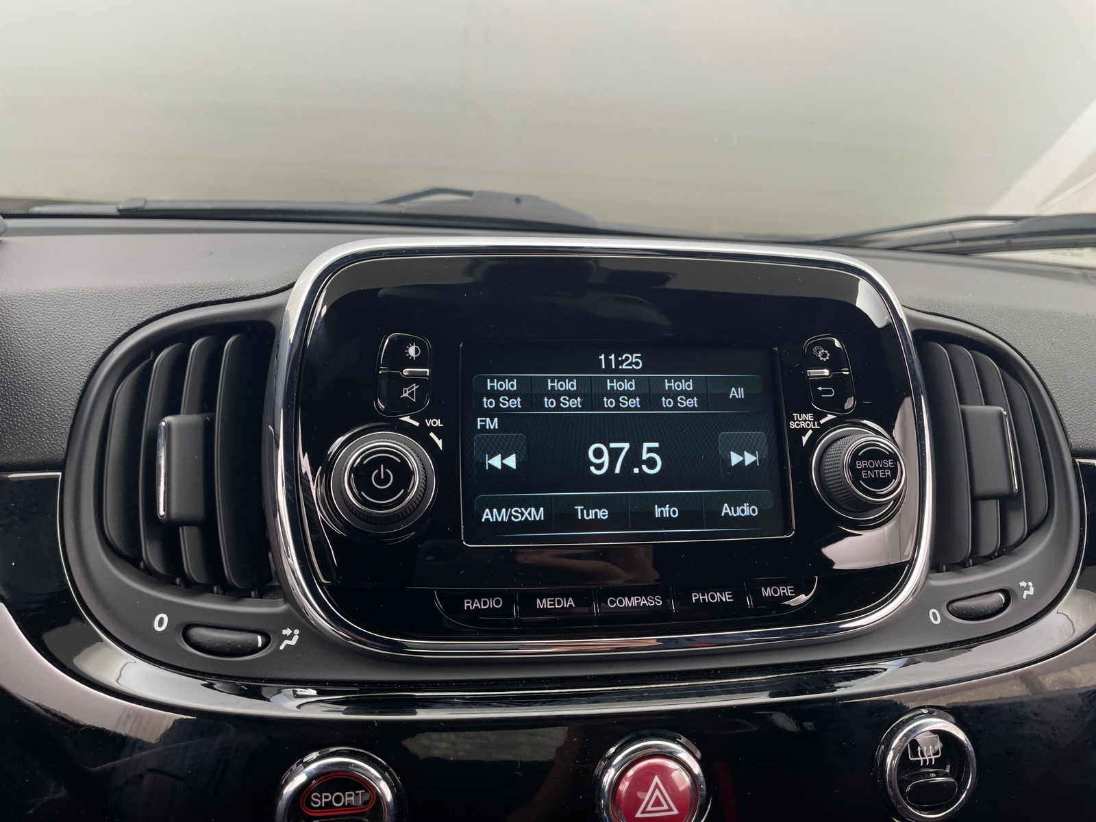 Thumbnail: 2017 Fiat 500 - 3