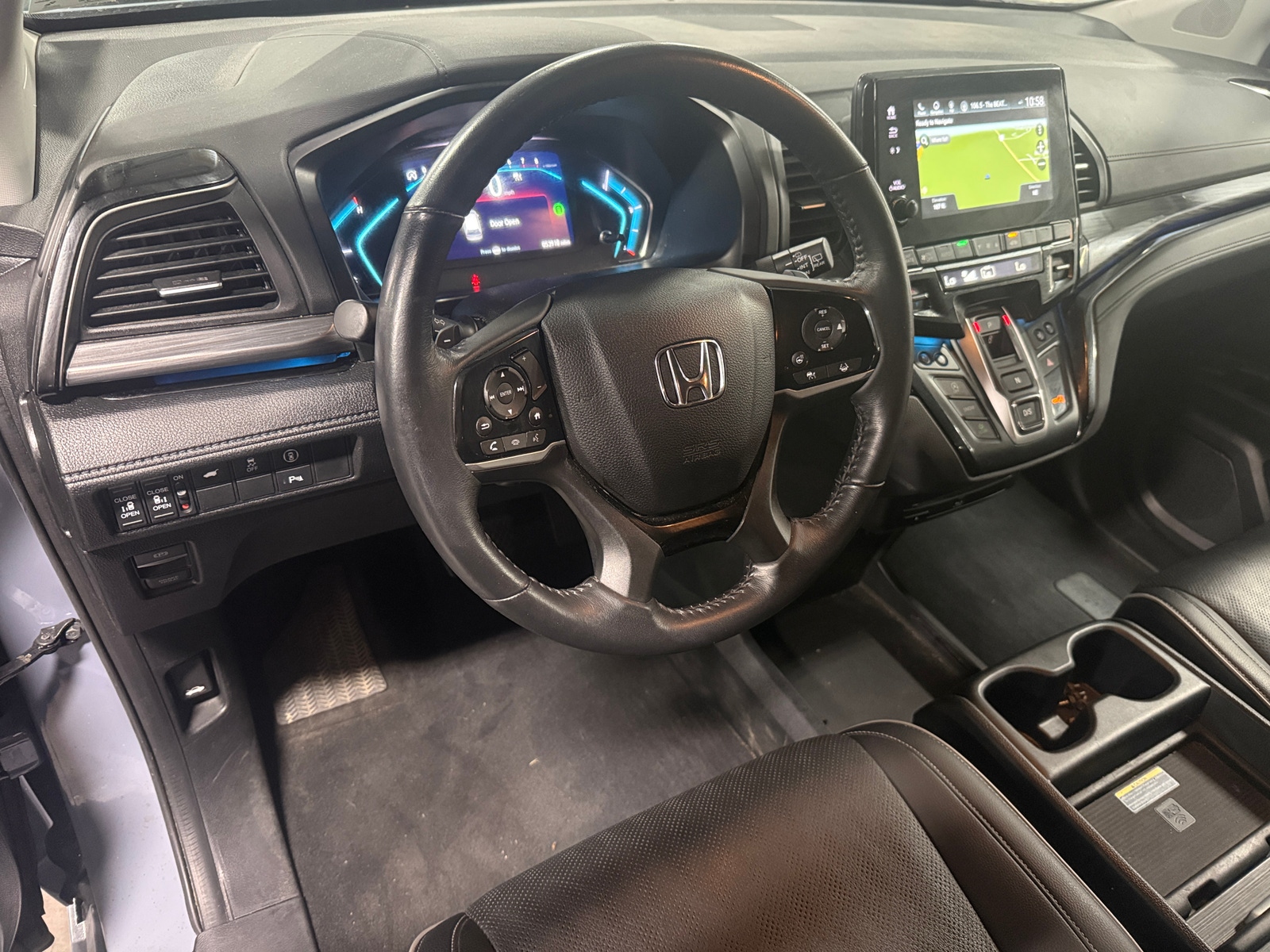 Thumbnail: 2023 Honda Odyssey - 4