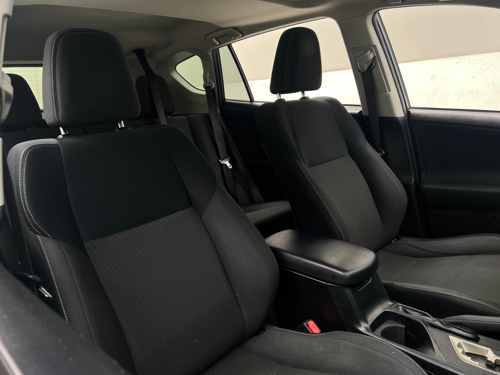 Thumbnail: 2013 Toyota RAV4 - 2