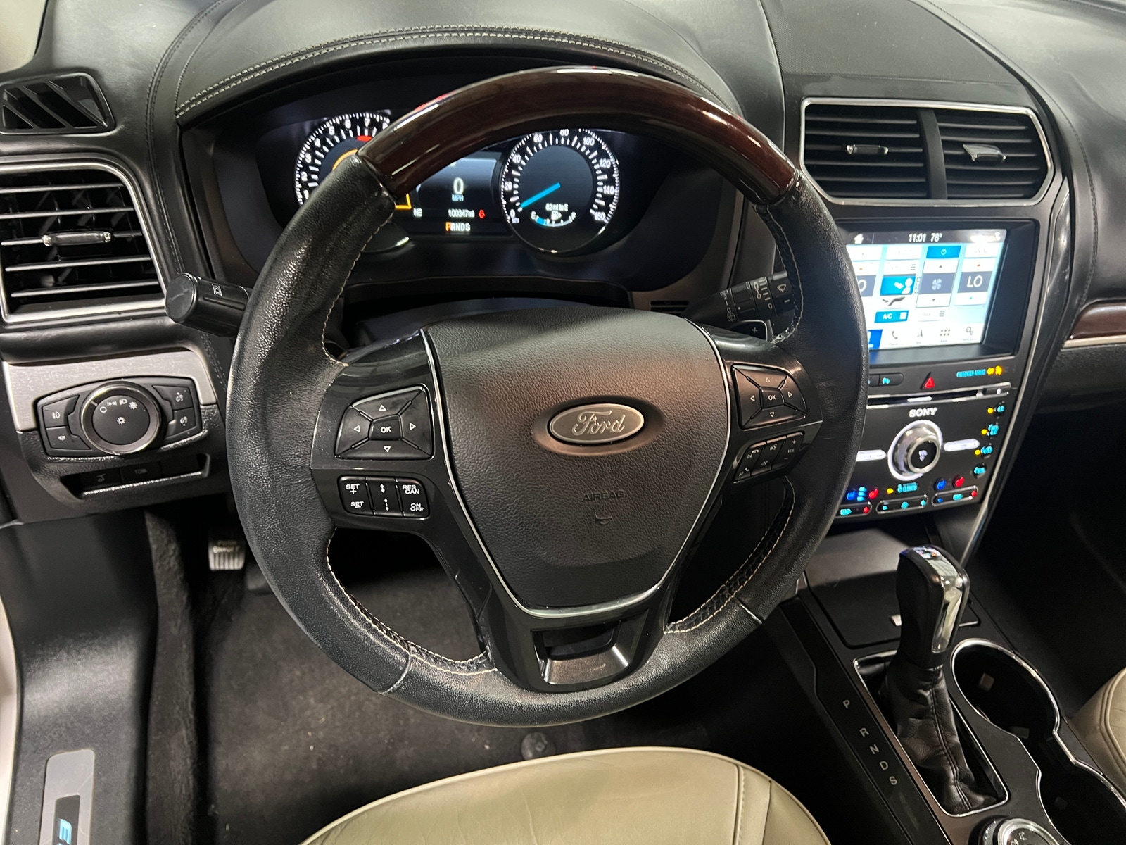 Thumbnail: 2018 Ford Explorer - 4