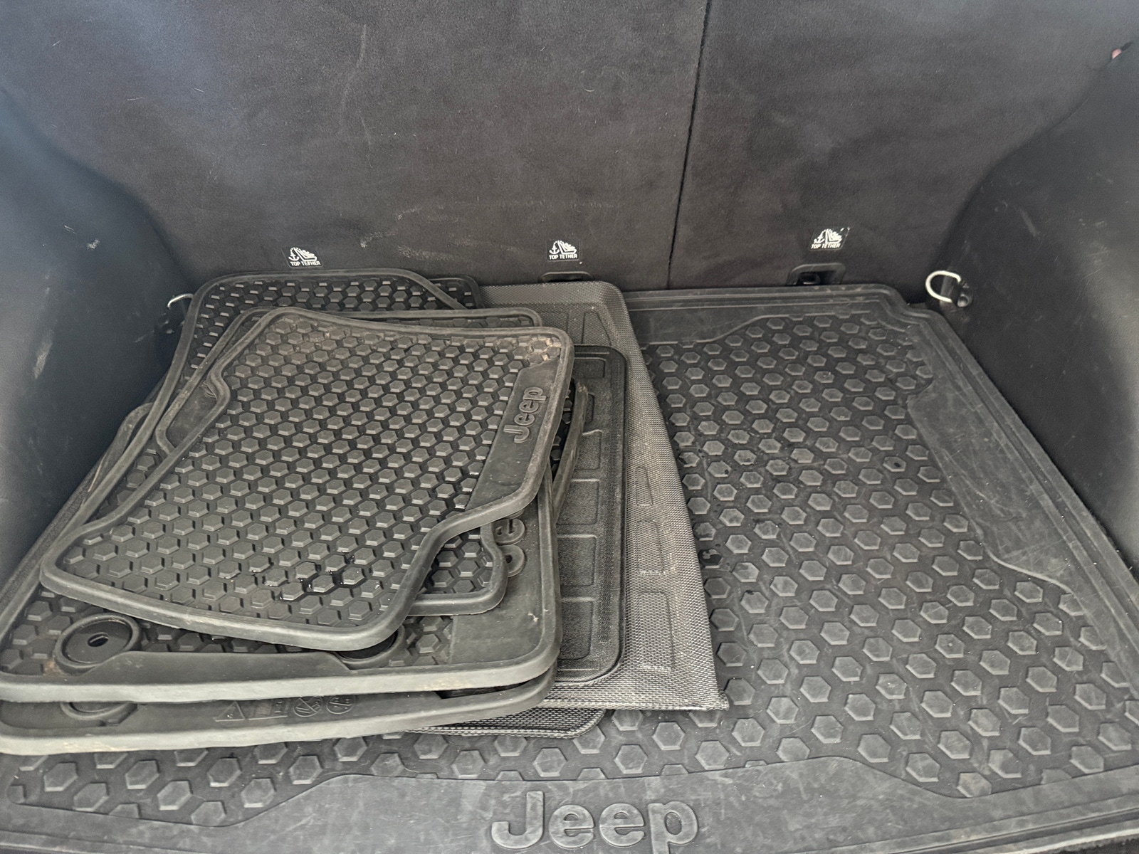 Thumbnail: 2020 Jeep Compass - 7