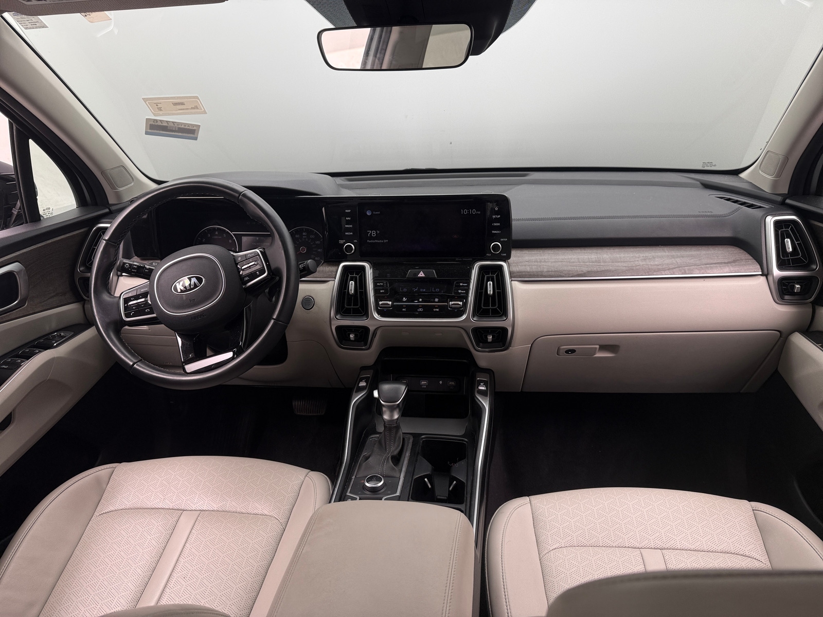 Thumbnail: 2021 Kia Sorento - 2