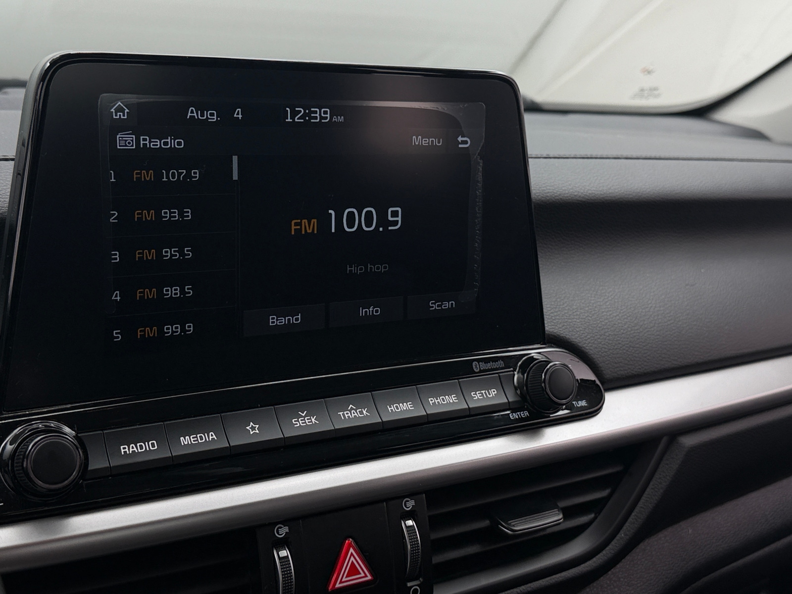 Thumbnail: 2019 Kia Forte - 4