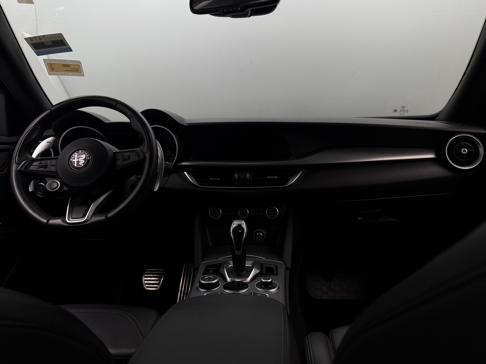 Thumbnail: 2023 Alfa Romeo Stelvio - 2