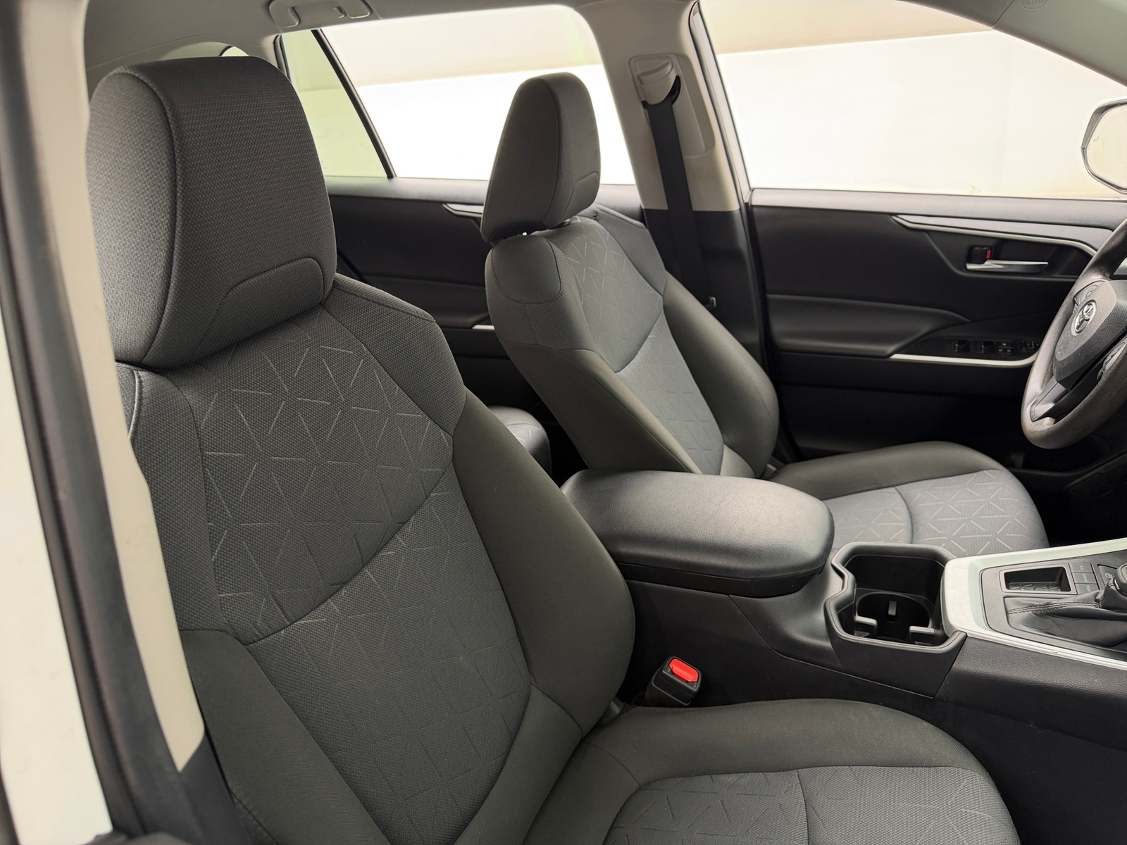 Thumbnail: 2024 Toyota RAV4 - 2