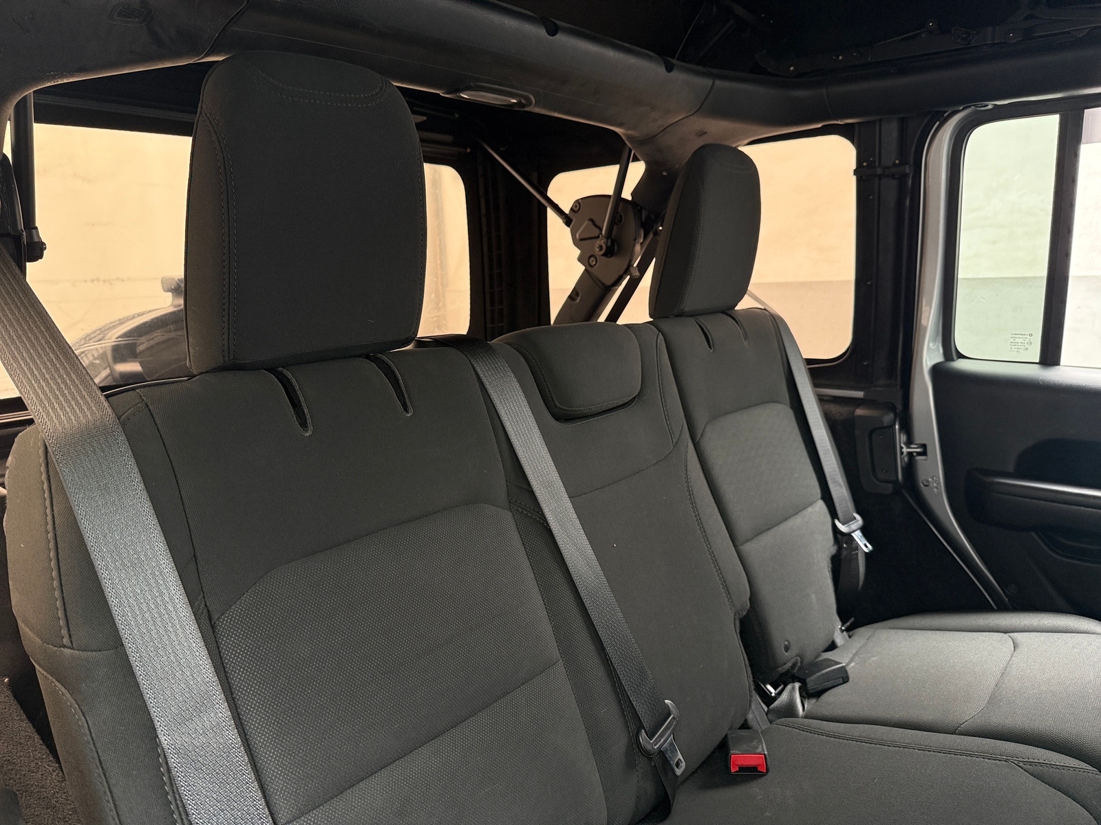 Thumbnail: 2018 Jeep Wrangler - 6