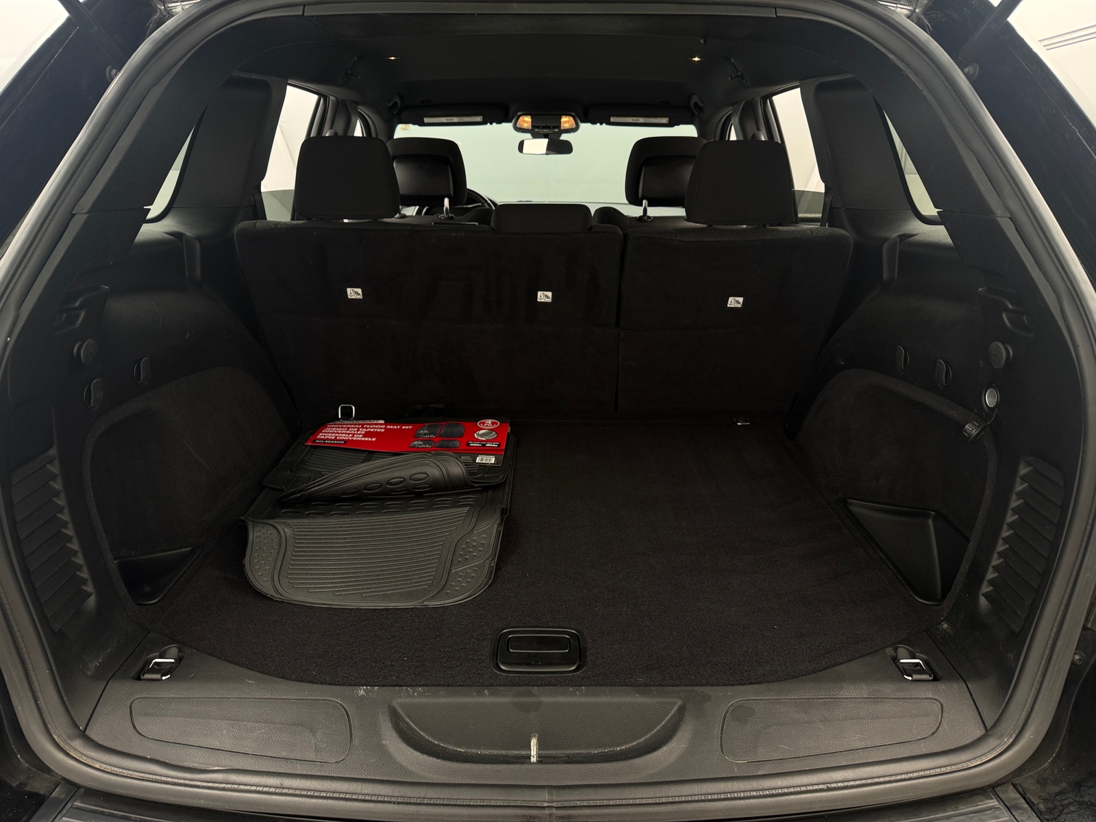 Thumbnail: 2019 Jeep Grand Cherokee - 7