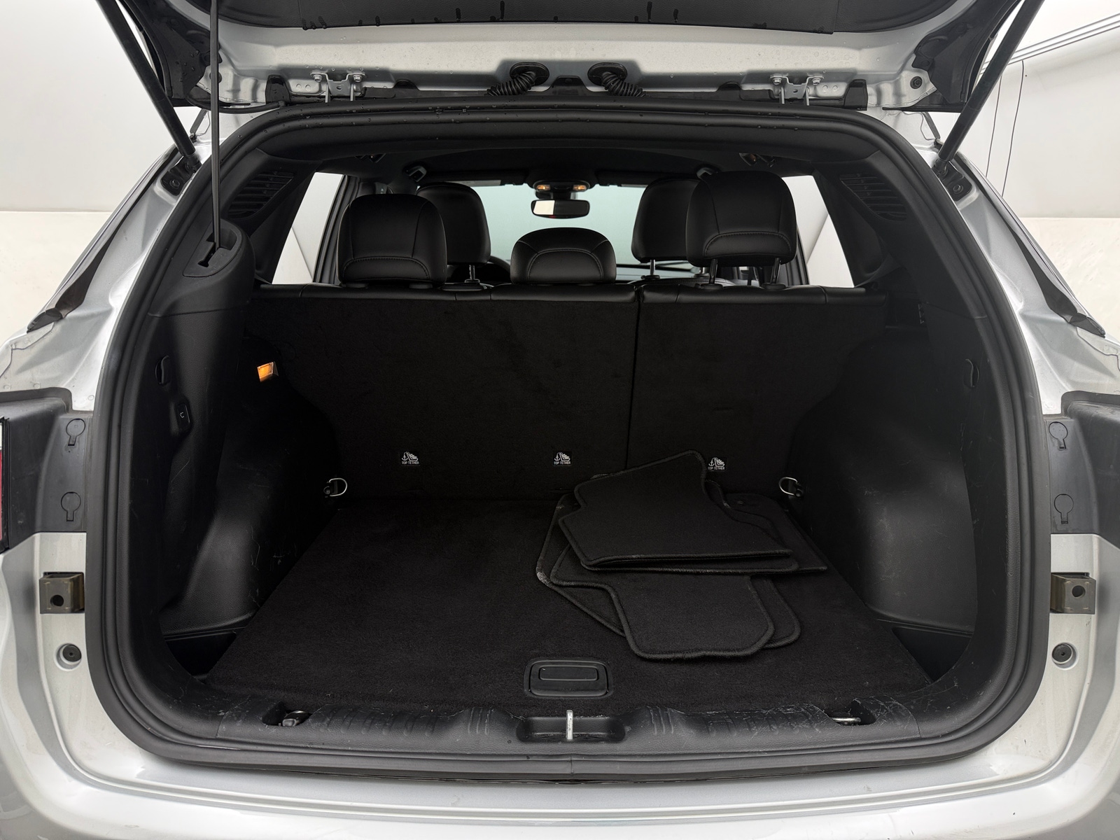 Thumbnail: 2026 Jeep Compass - 6