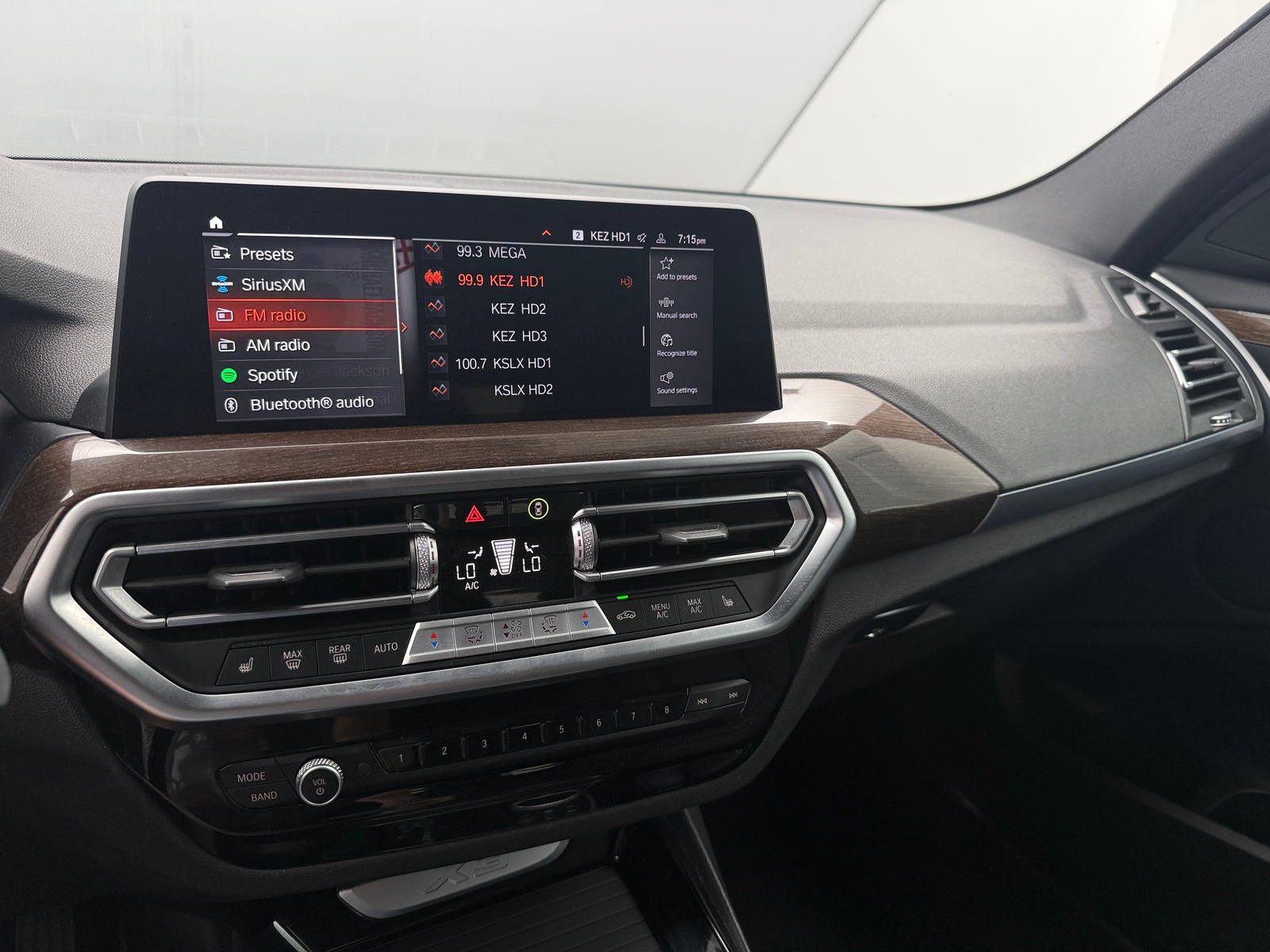 Thumbnail: 2023 BMW X3 - 3