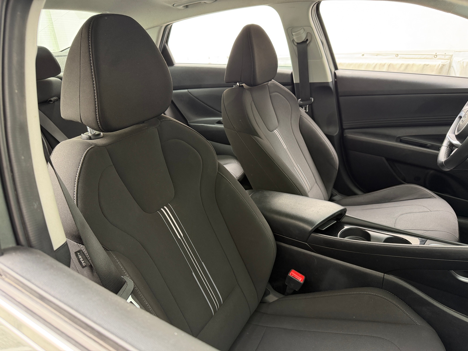 Thumbnail: 2025 Hyundai Elantra - 2