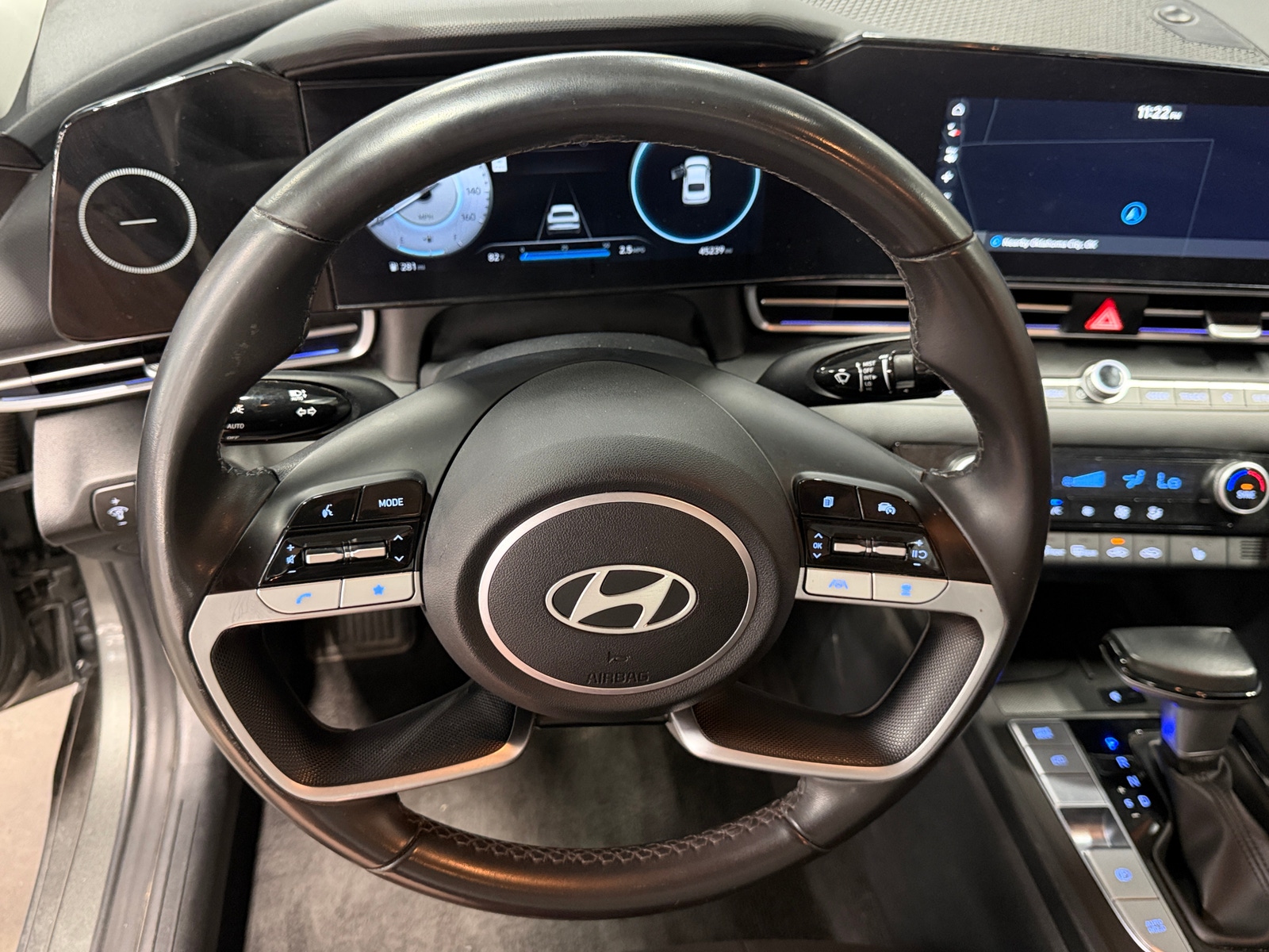 Thumbnail: 2025 Hyundai Elantra - 5