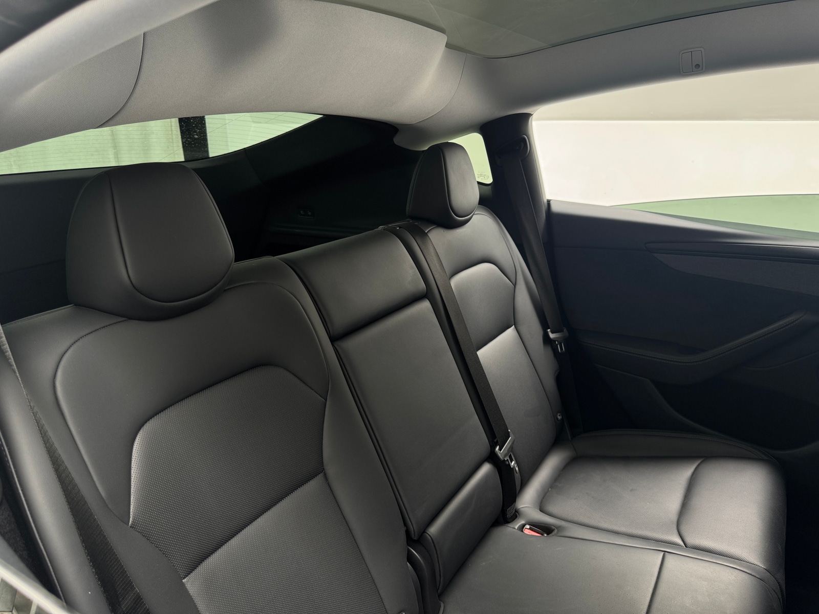 Thumbnail: 2026 Tesla Model Y - 5