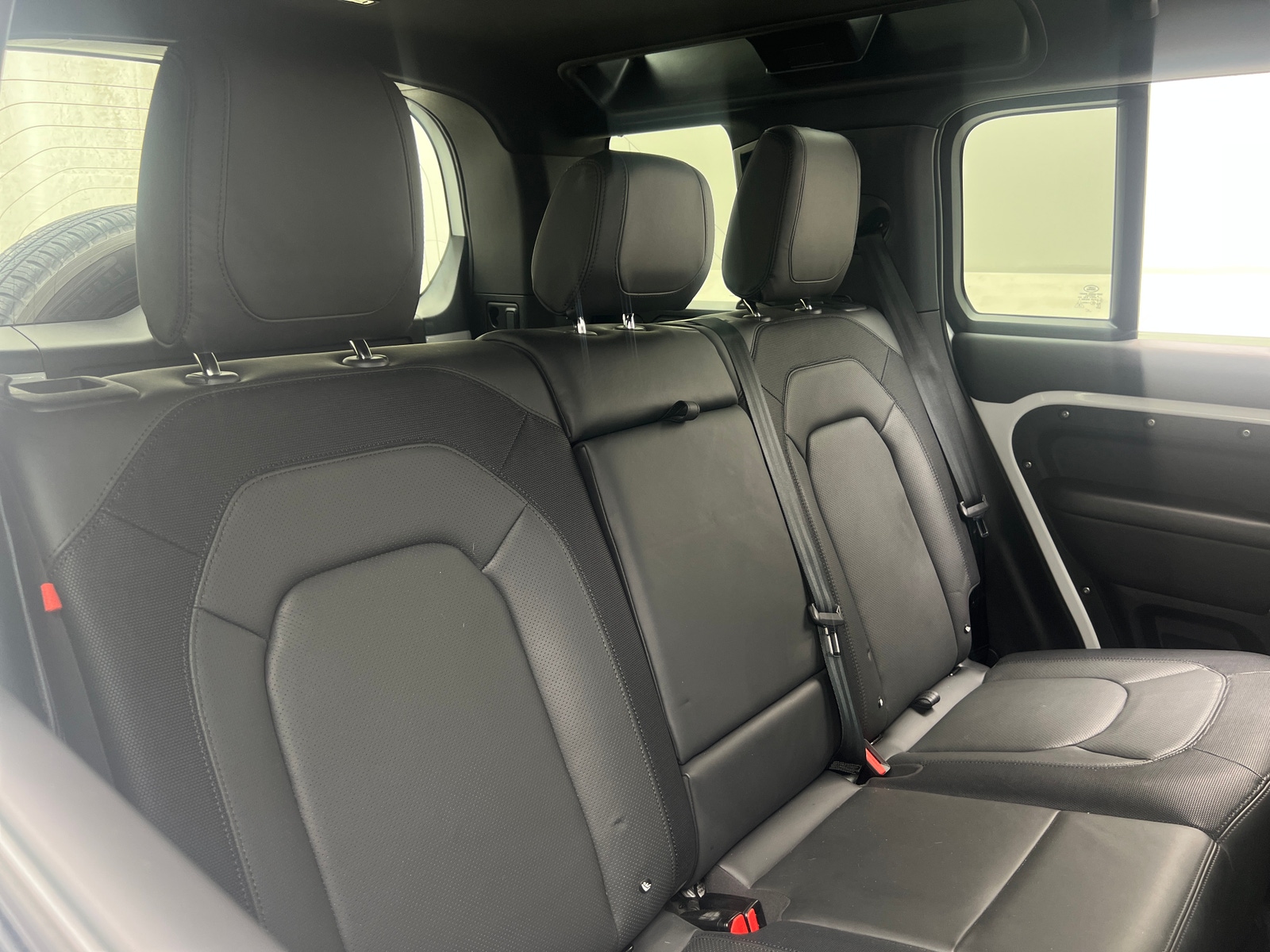 Thumbnail: 2024 Land Rover Defender - 5
