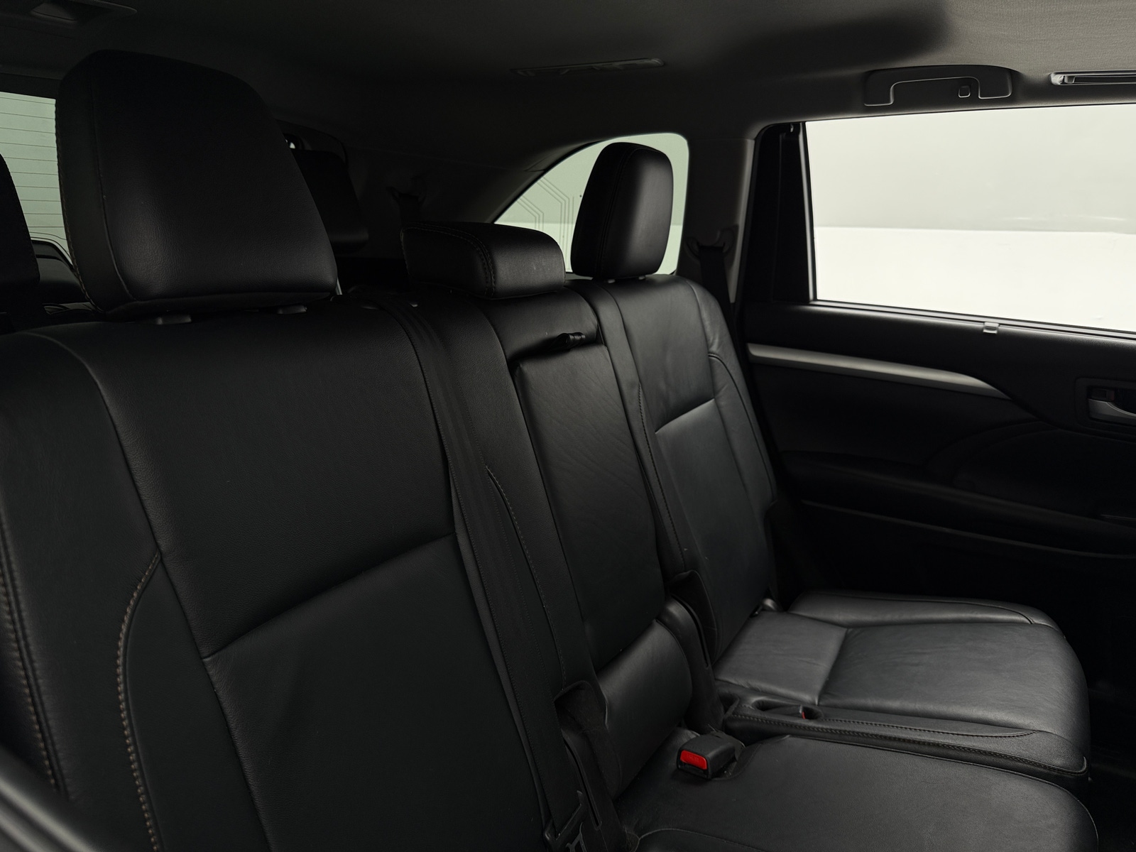 Thumbnail: 2017 Toyota Highlander - 5