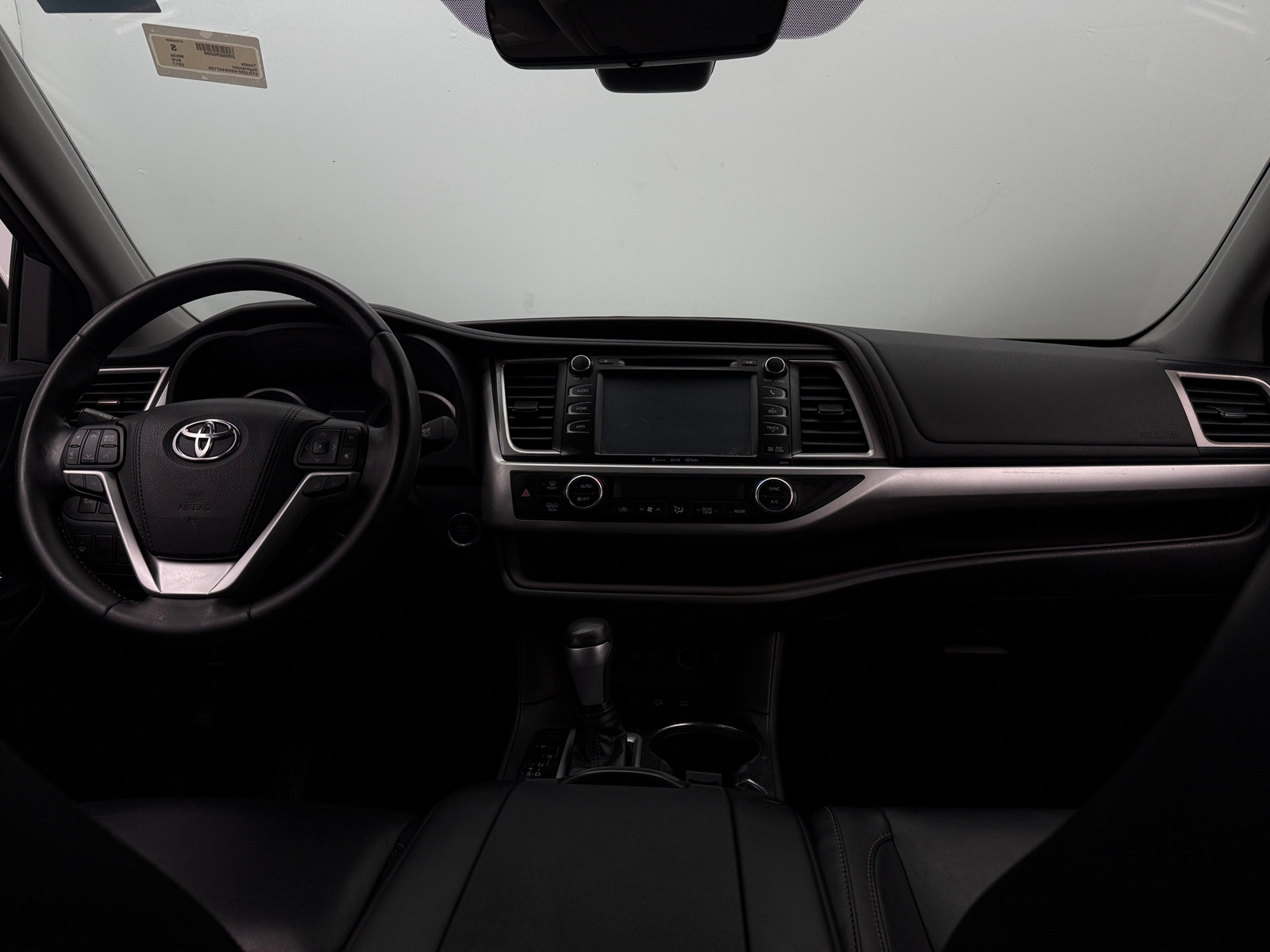 Thumbnail: 2017 Toyota Highlander - 2
